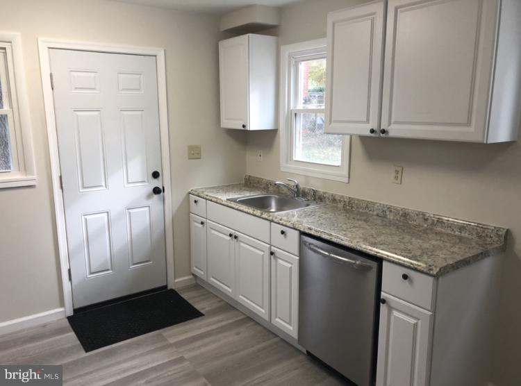 GLASSMANOR - Residential