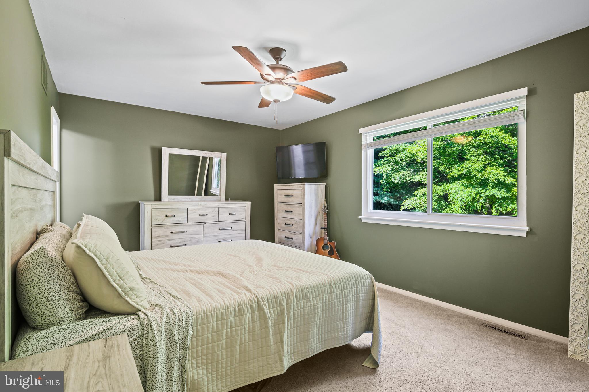 SUMMIT TOWNHOUSES - Residential