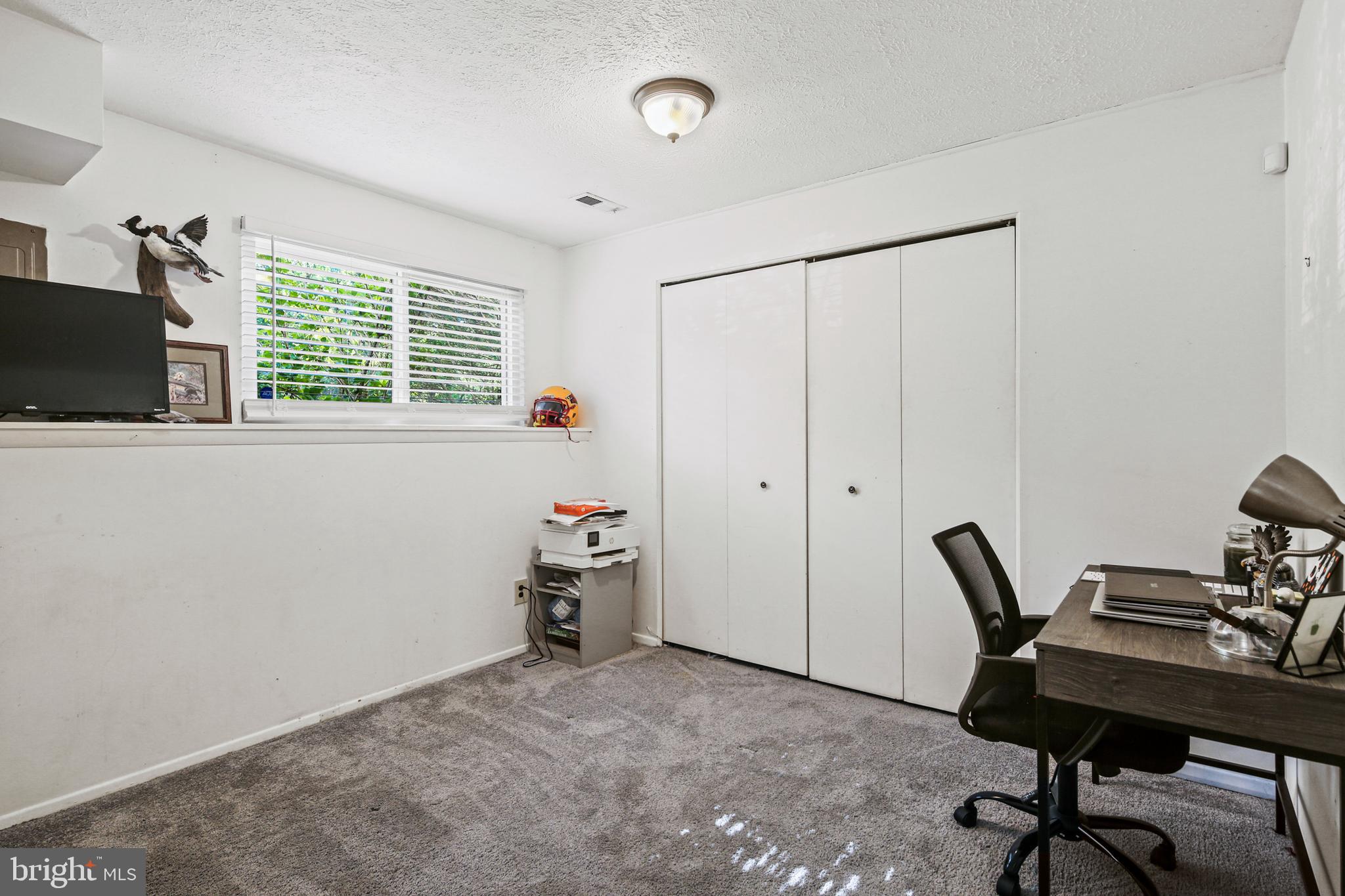 SUMMIT TOWNHOUSES - Residential