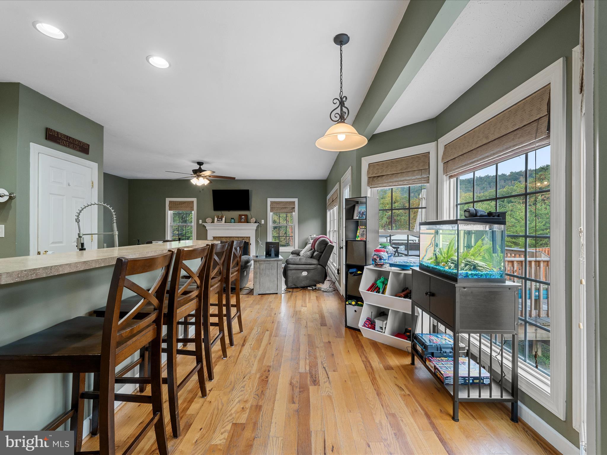 WATER VIEW ESTATES - Residential