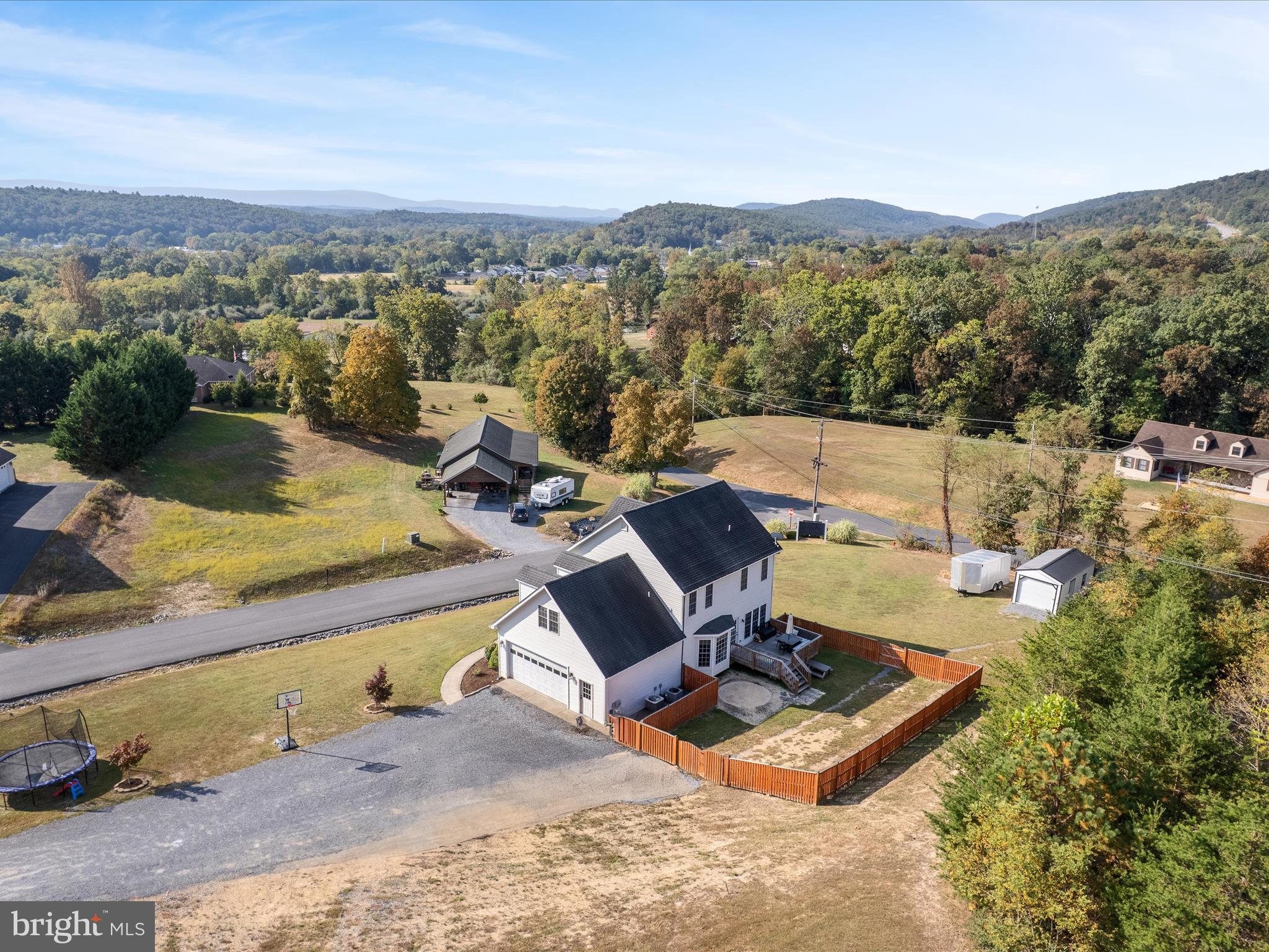 WATER VIEW ESTATES - Residential