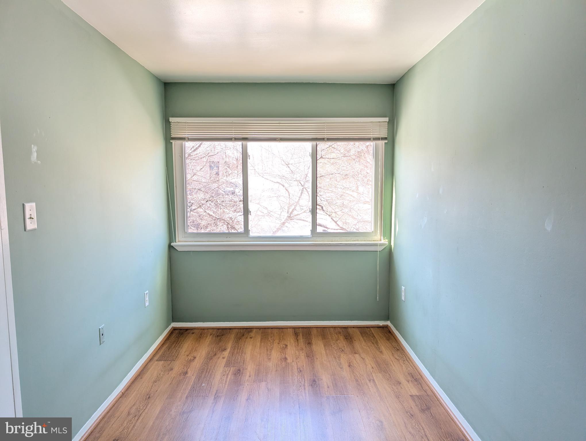 HYDE PARK - Residential