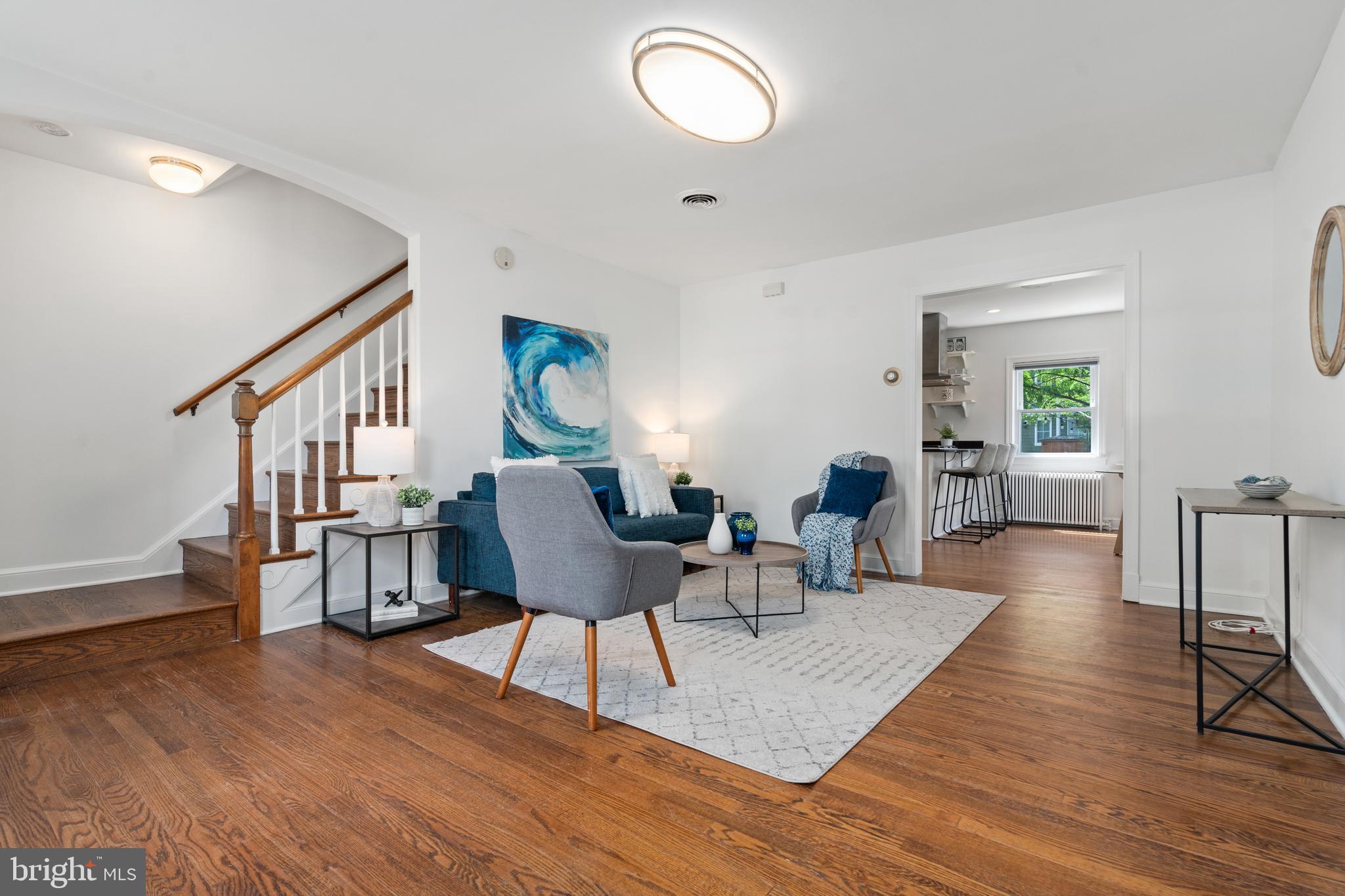 VIRGINIA SQUARE - Residential