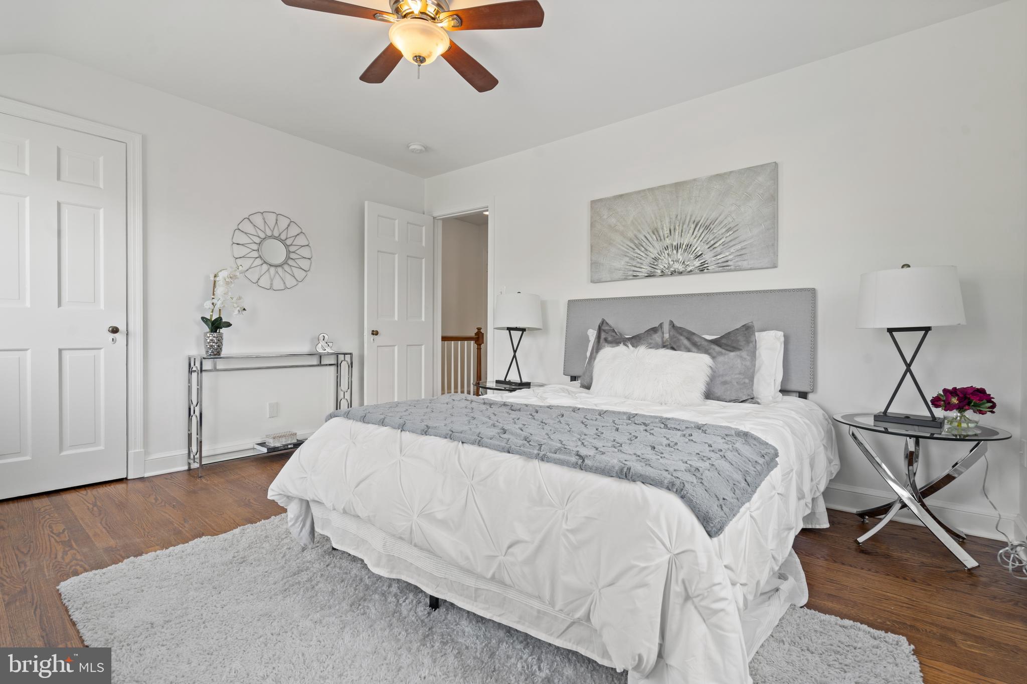 VIRGINIA SQUARE - Residential