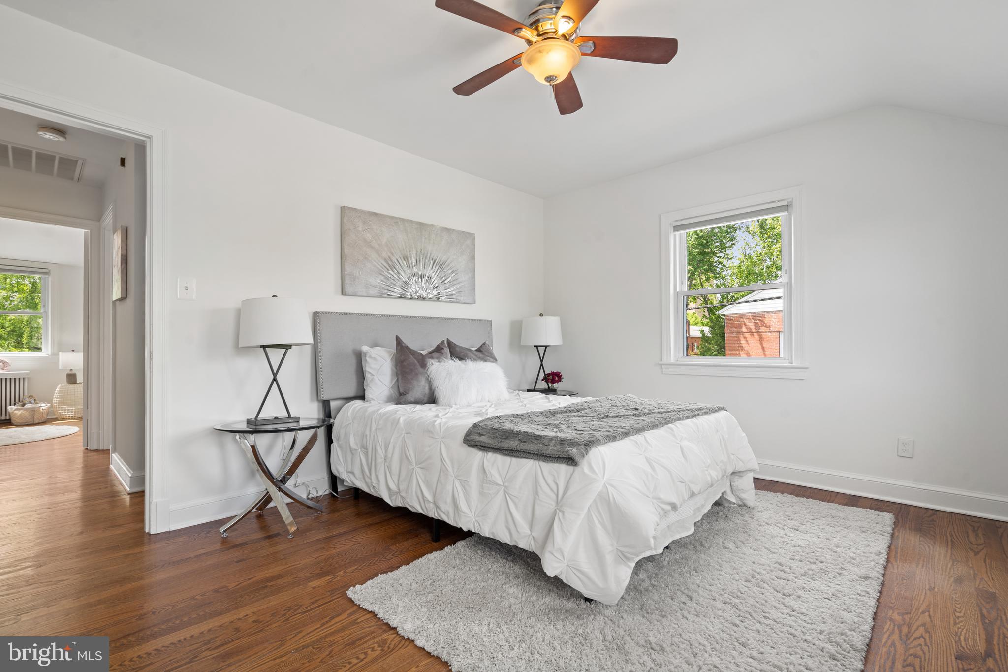 VIRGINIA SQUARE - Residential