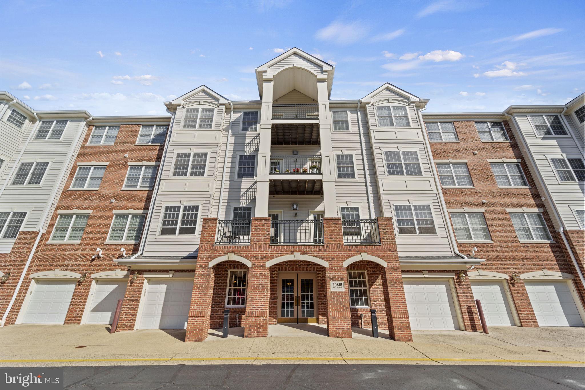 CENTRAL PARKE AT LOWES ISLAND - Residential