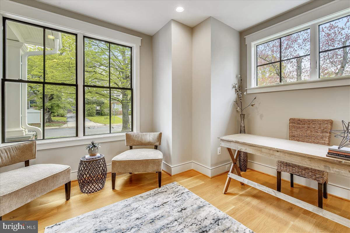 BRADLEY HILLS - Residential