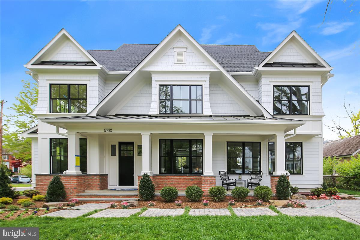 BRADLEY HILLS - Residential