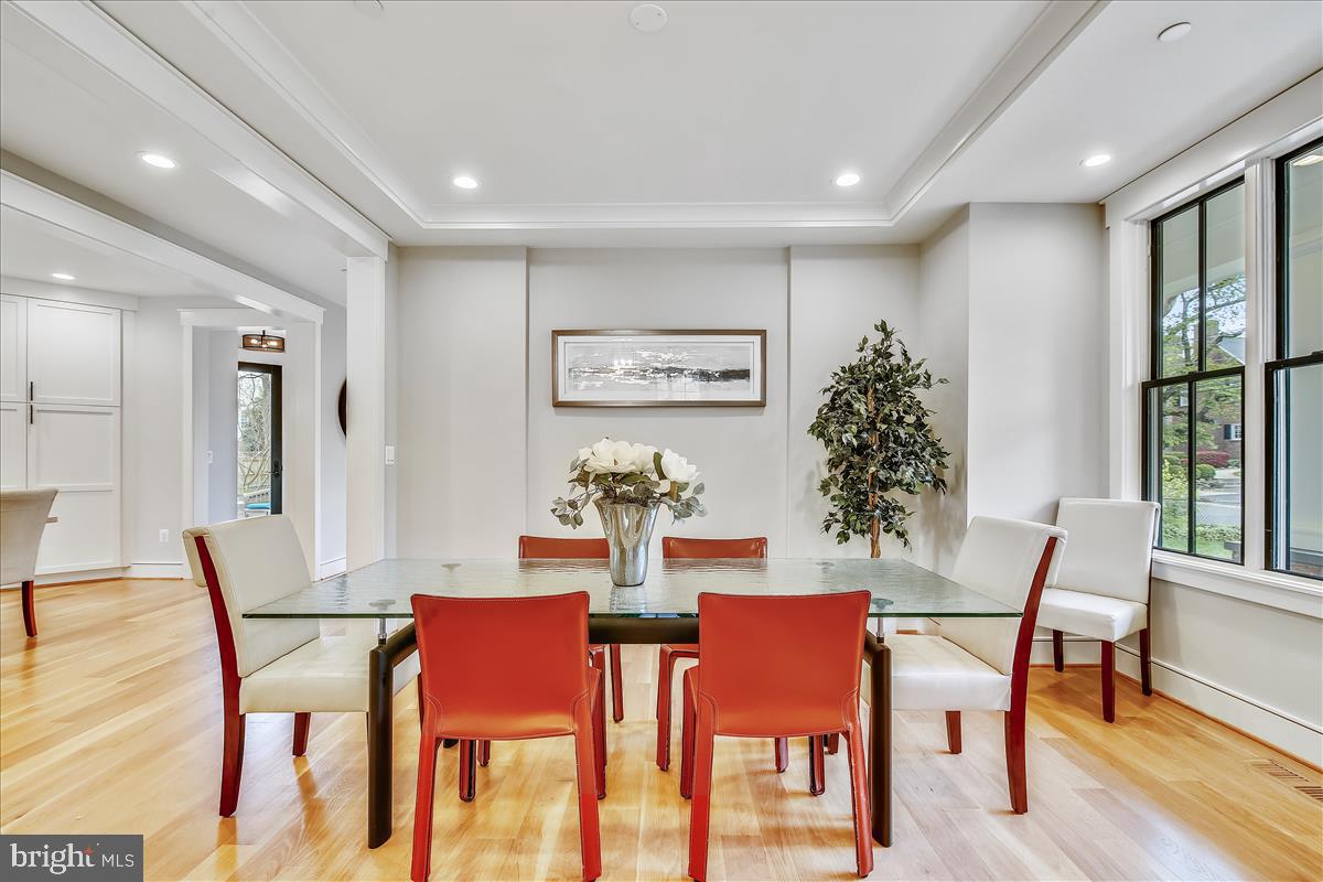 BRADLEY HILLS - Residential