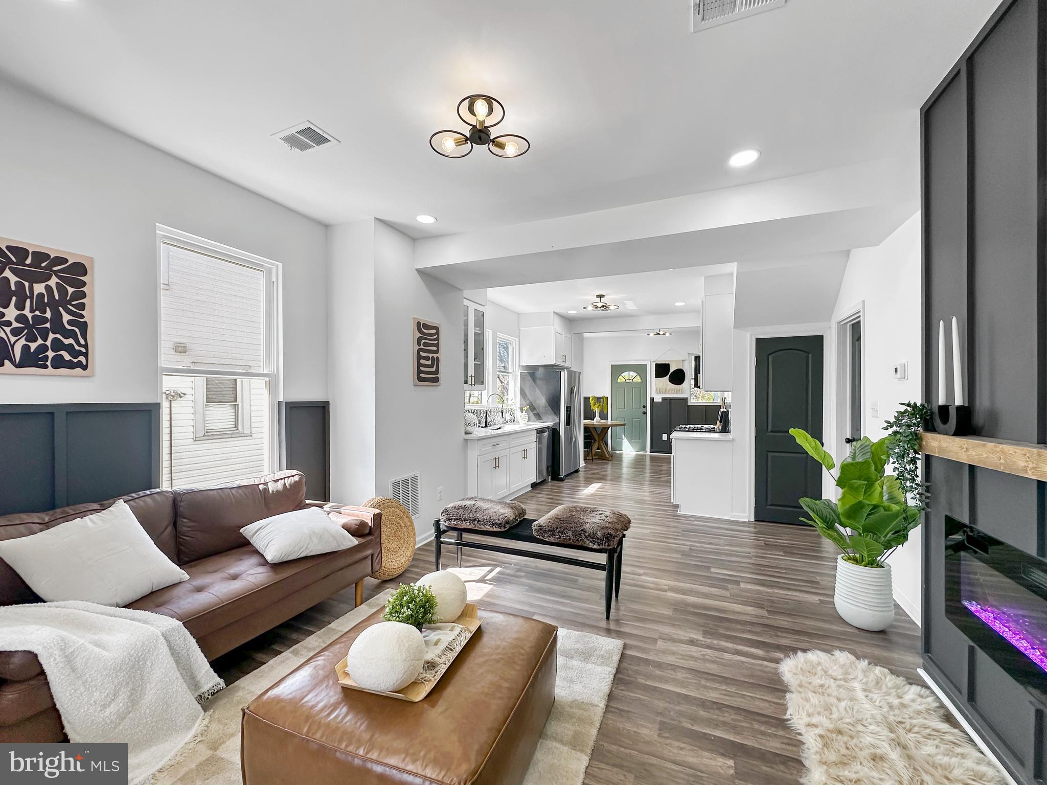 CEDAR CROFT - Residential