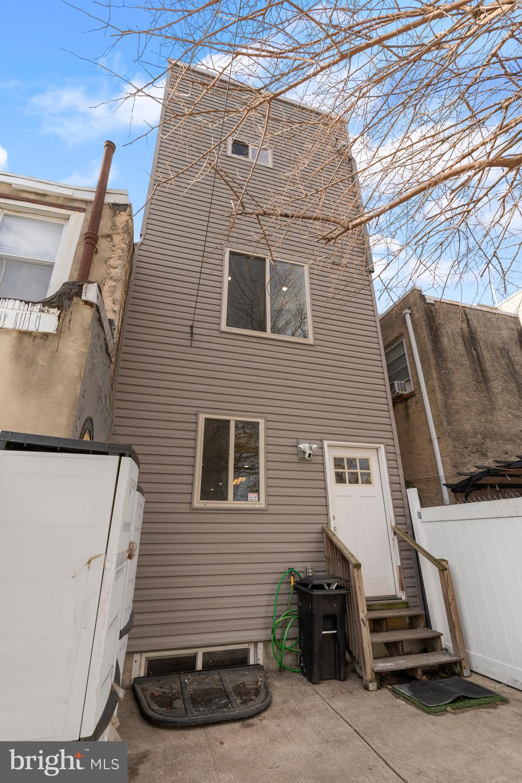 FRANCISVILLE - Residential