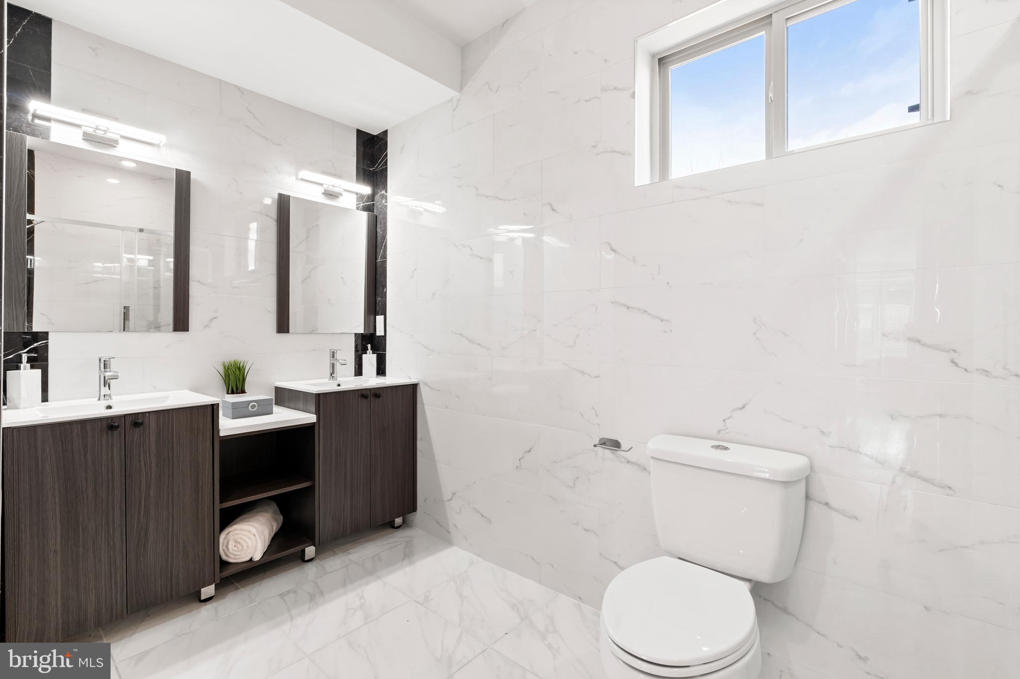 FRANCISVILLE - Residential