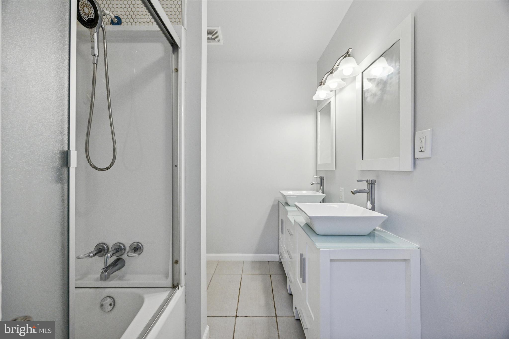 INDIAN KING - Residential