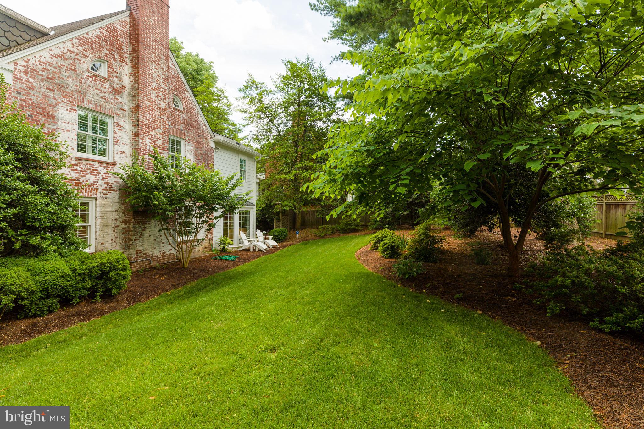 CHEVY CHASE - Residential