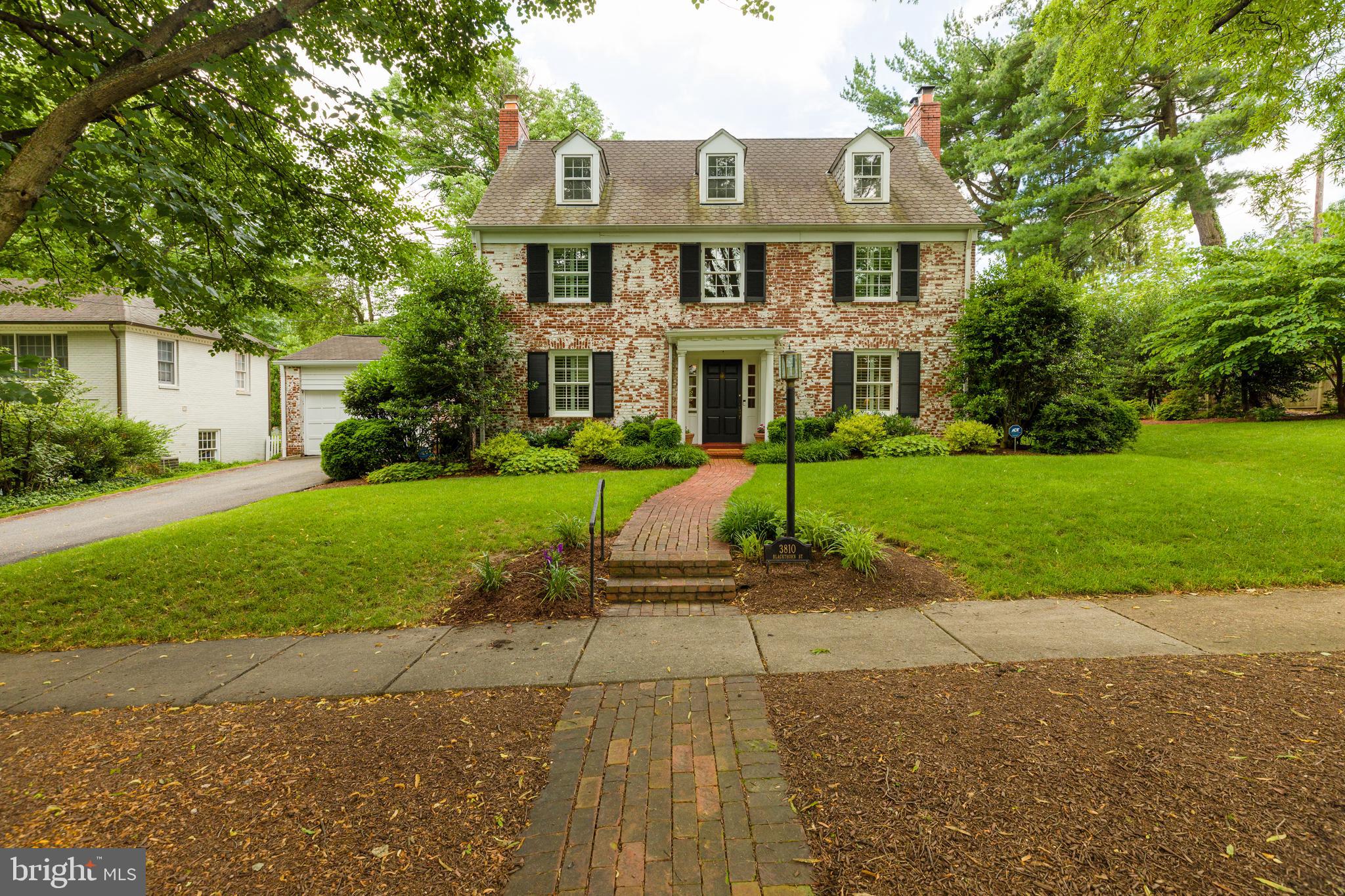 CHEVY CHASE - Residential