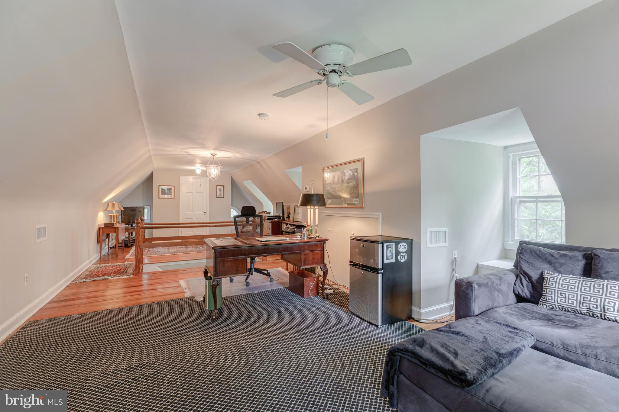 CHEVY CHASE - Residential