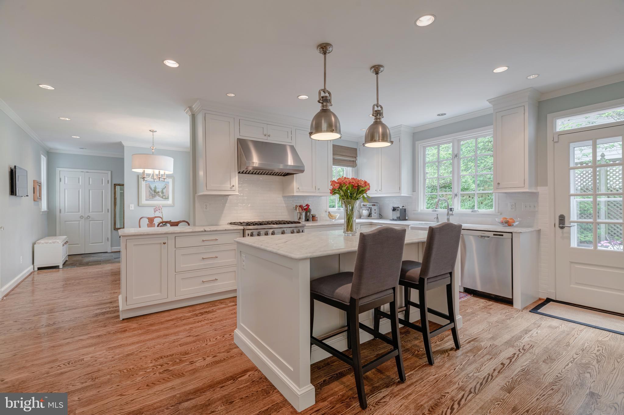 CHEVY CHASE - Residential