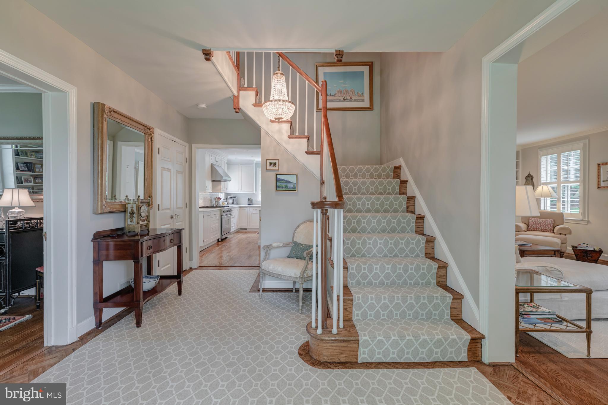 CHEVY CHASE - Residential