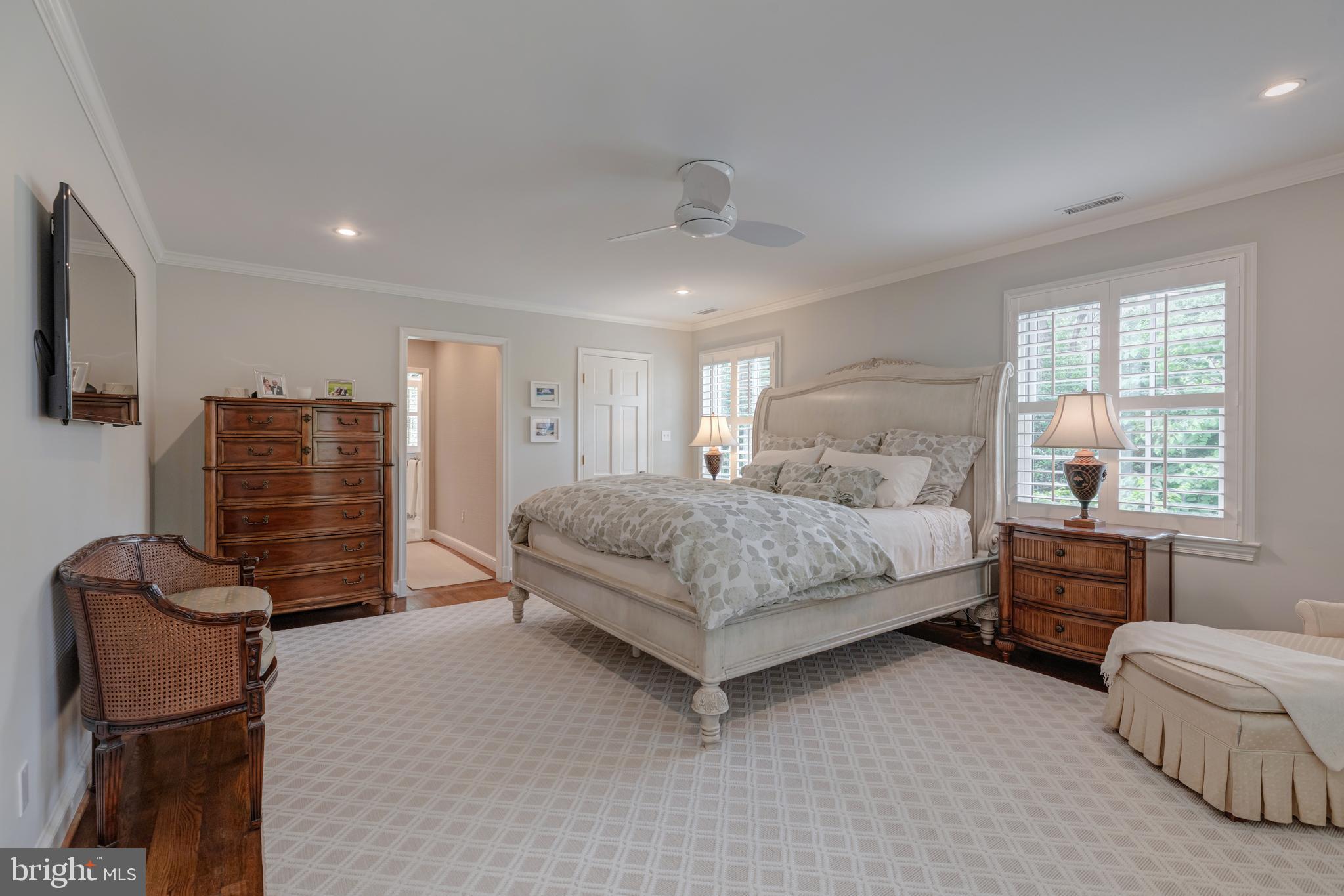 CHEVY CHASE - Residential