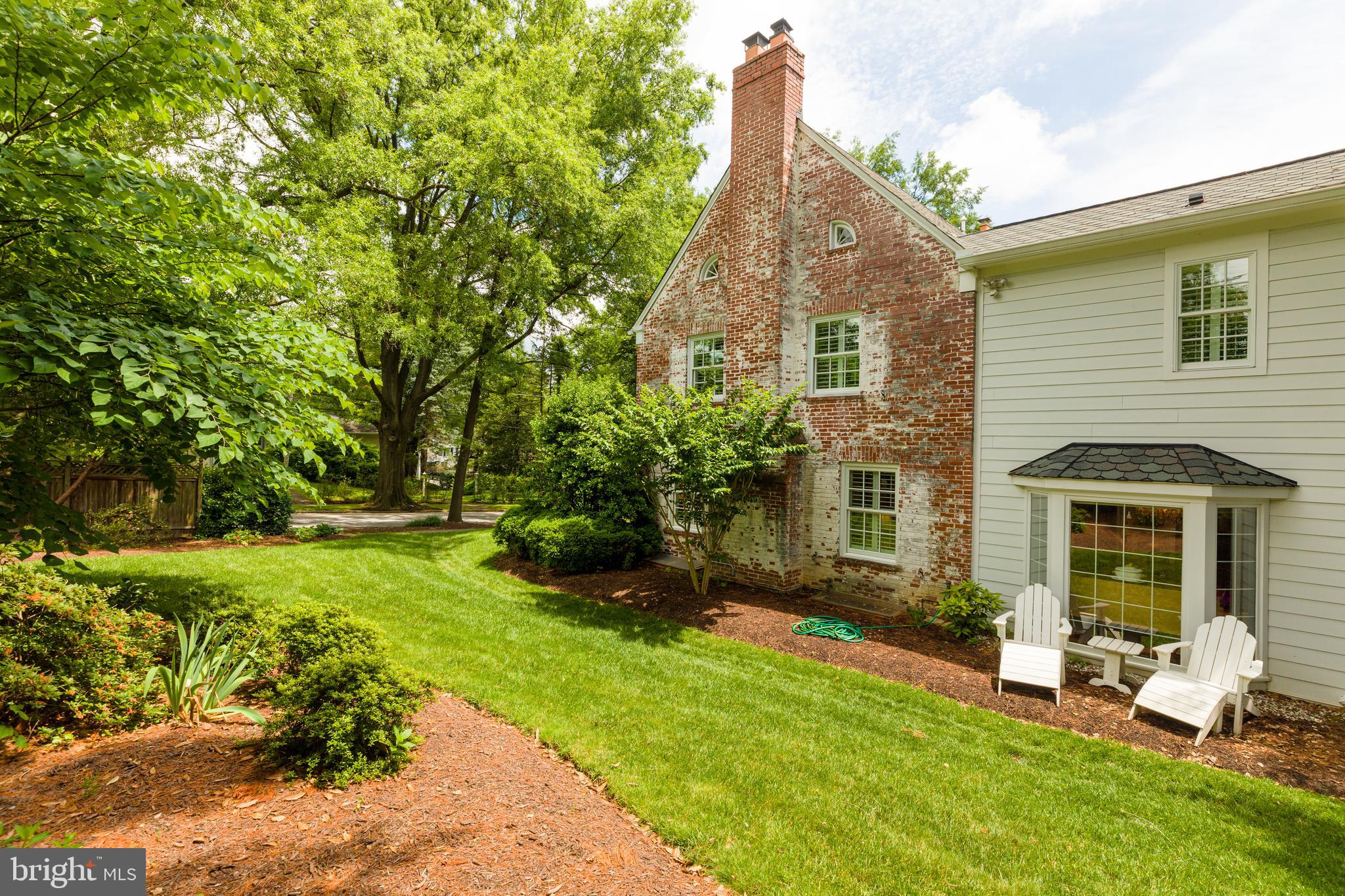 CHEVY CHASE - Residential