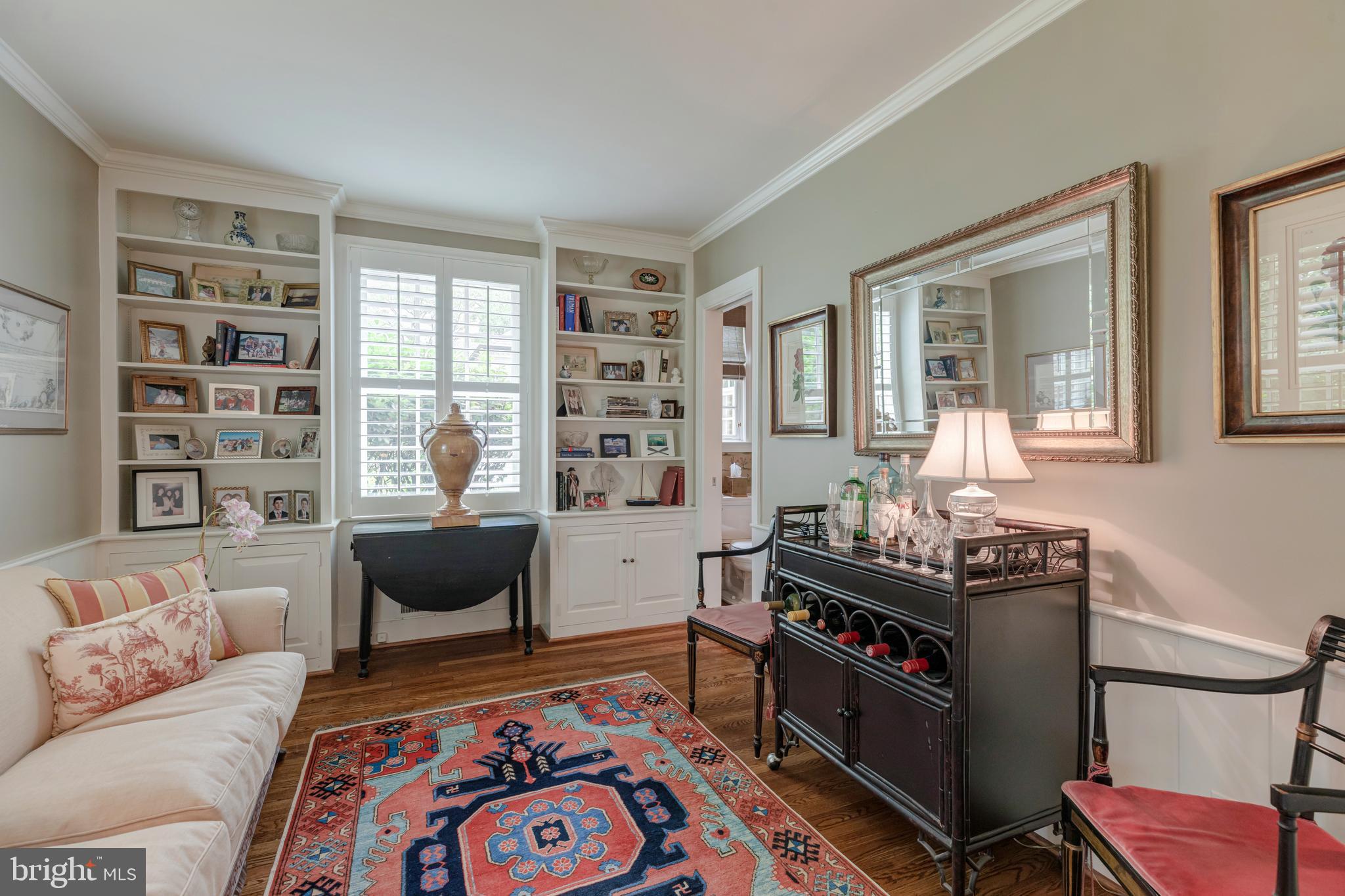 CHEVY CHASE - Residential