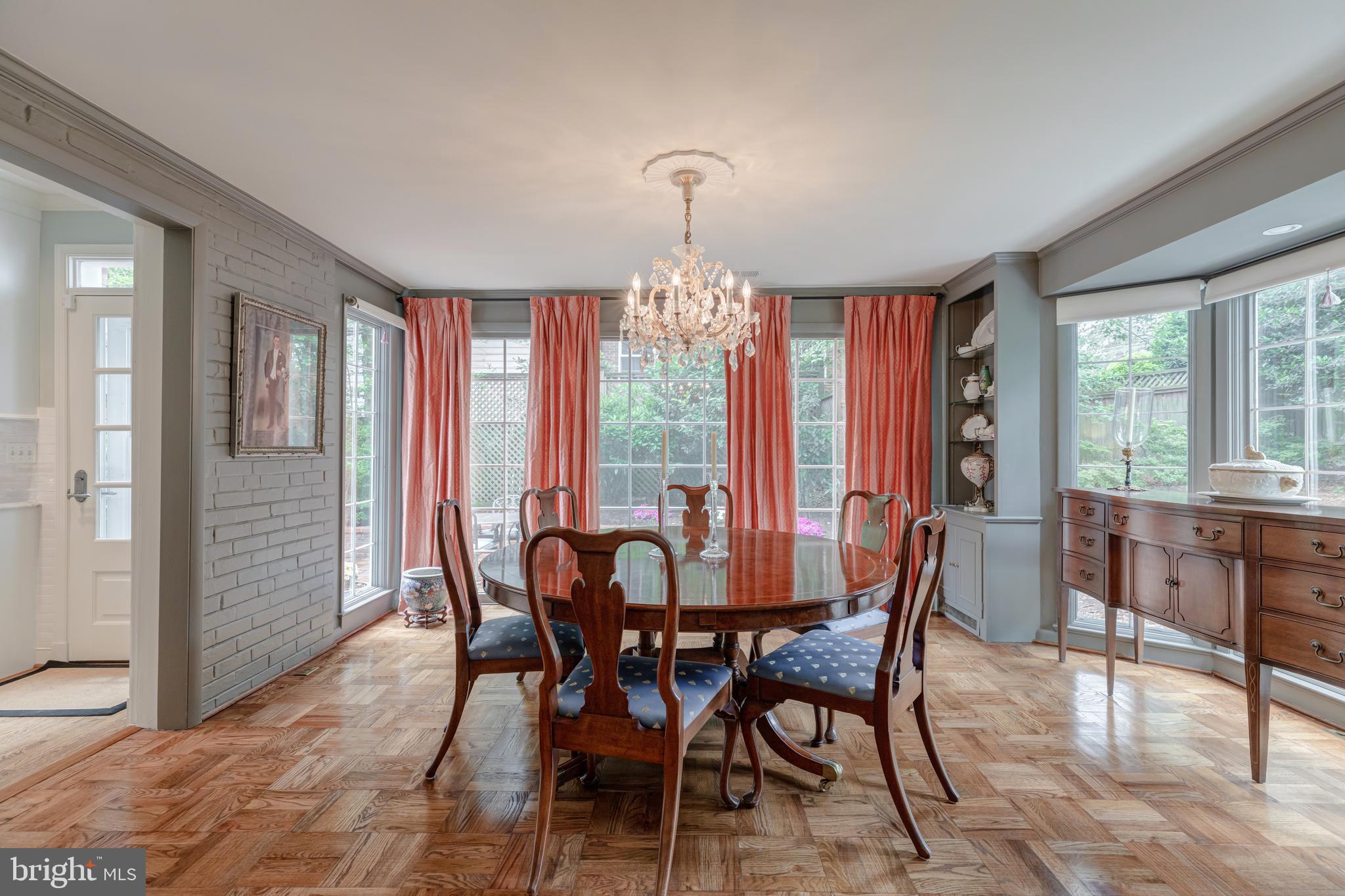 CHEVY CHASE - Residential