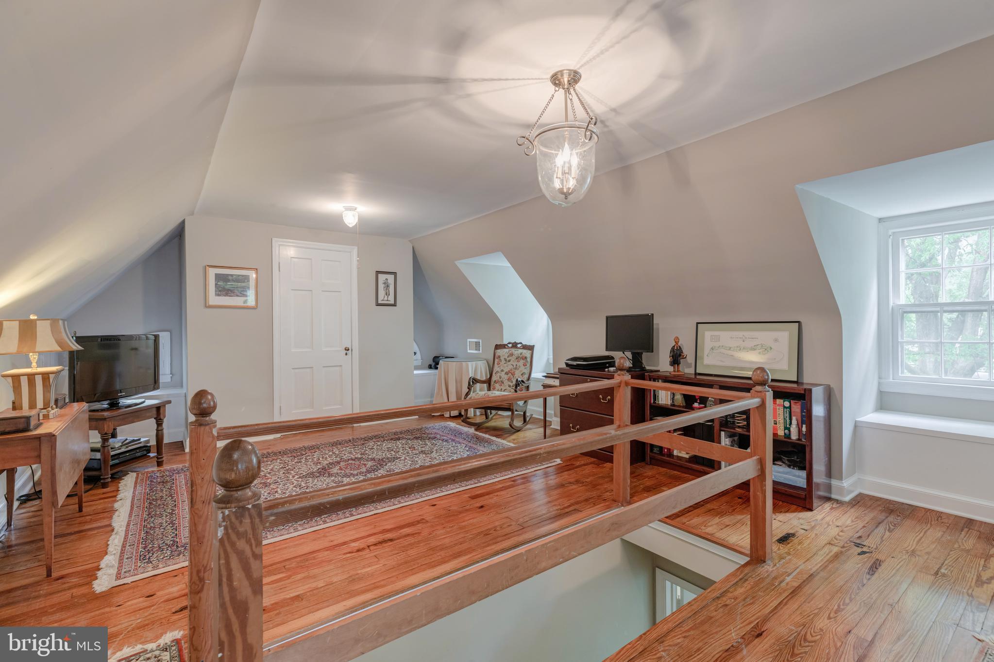 CHEVY CHASE - Residential