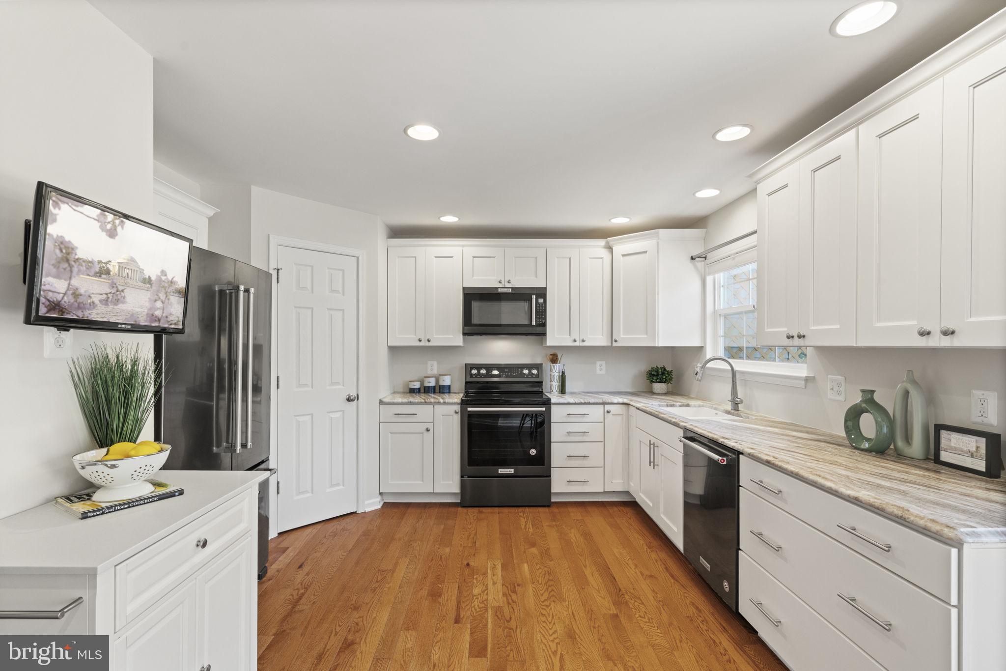 PARADISE - Residential