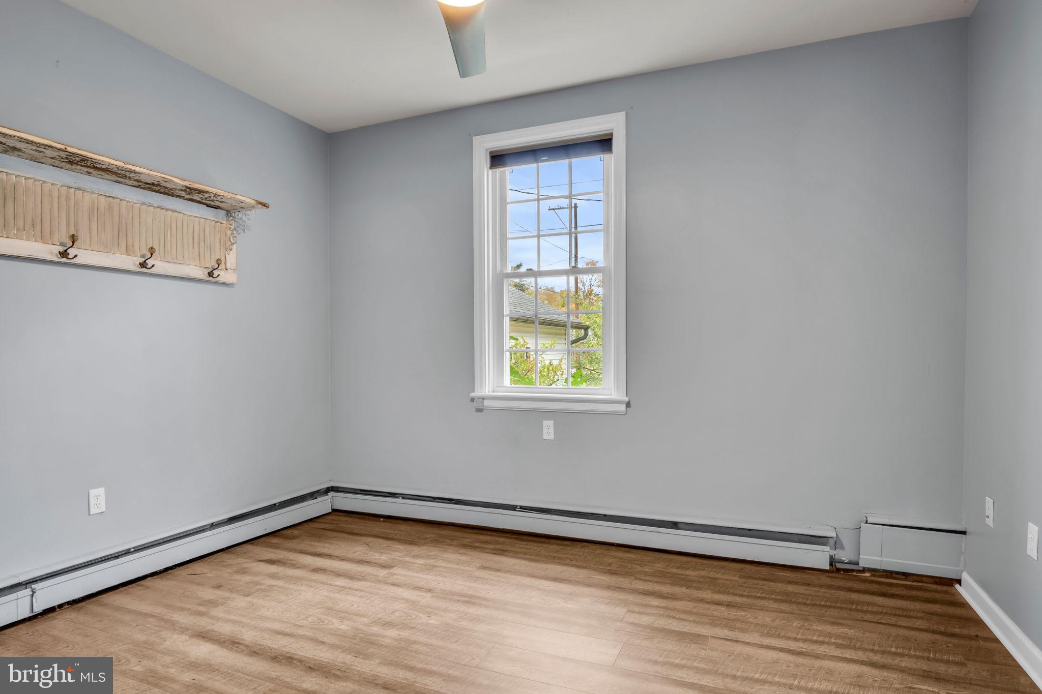 MOORELAND - Residential