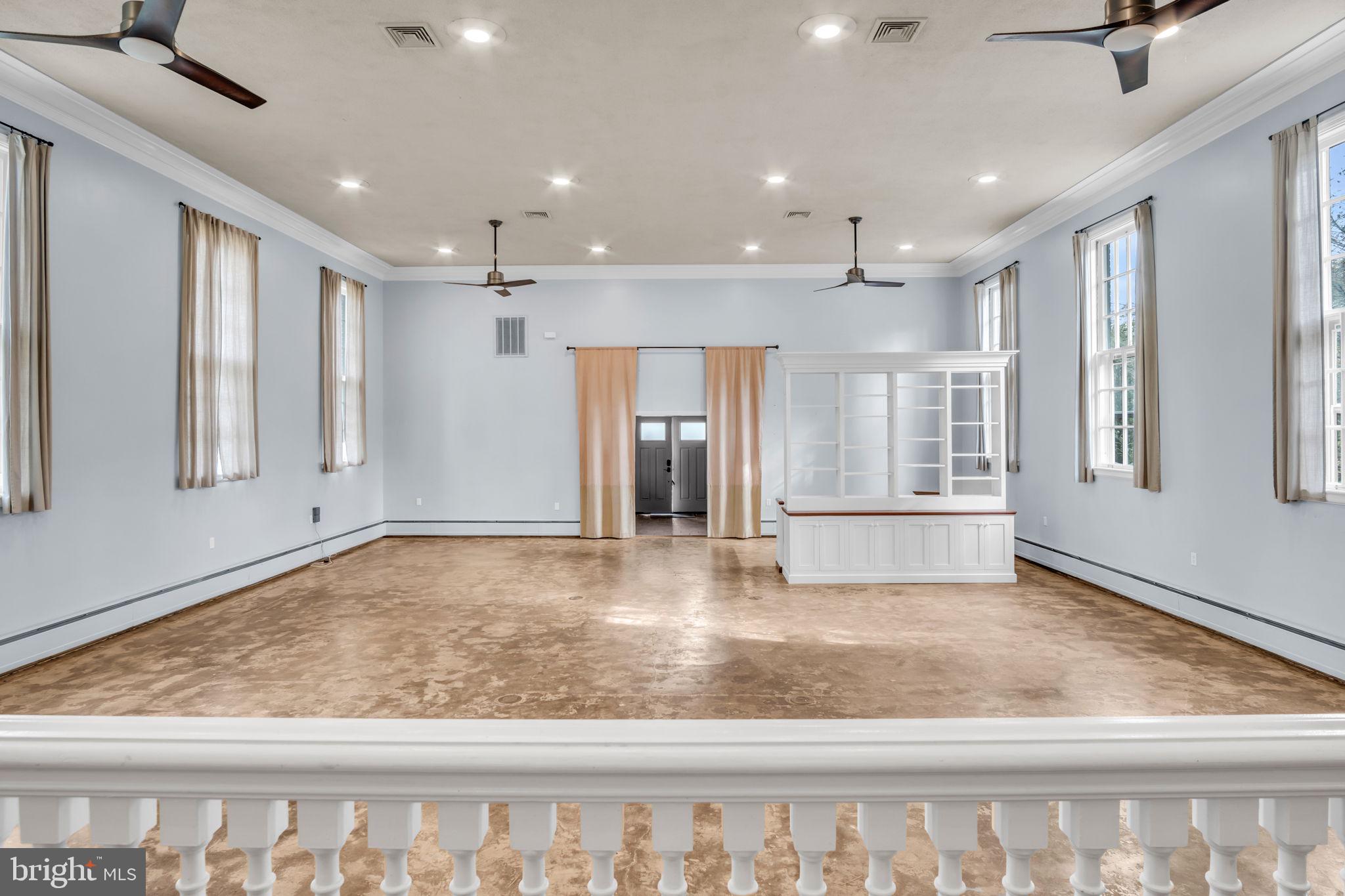 MOORELAND - Residential