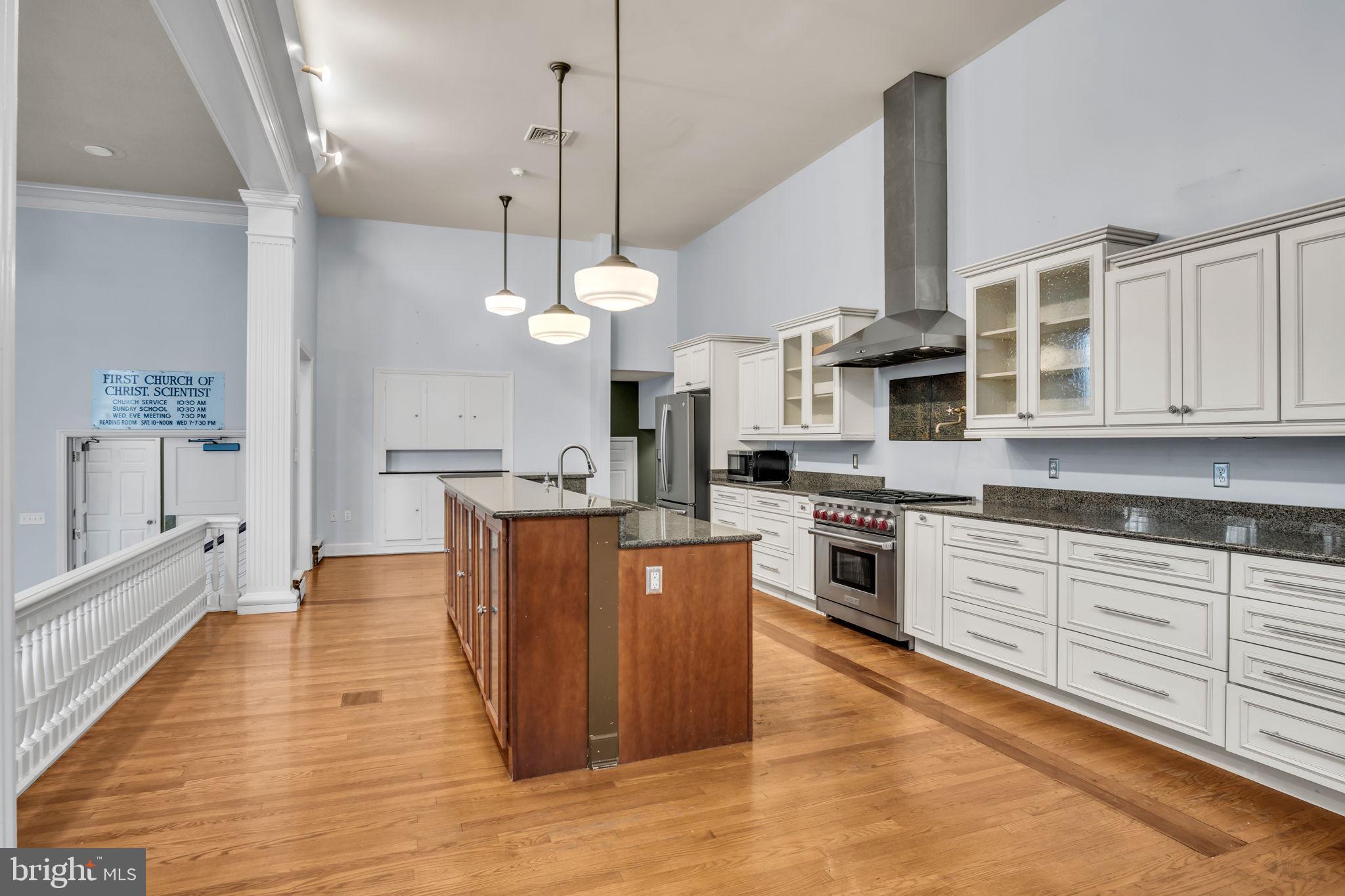 MOORELAND - Residential