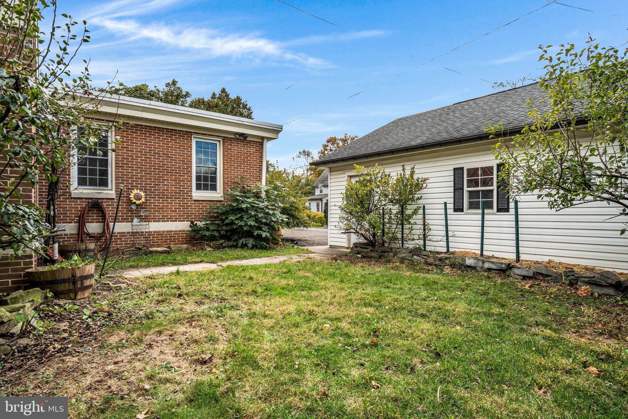 MOORELAND - Residential