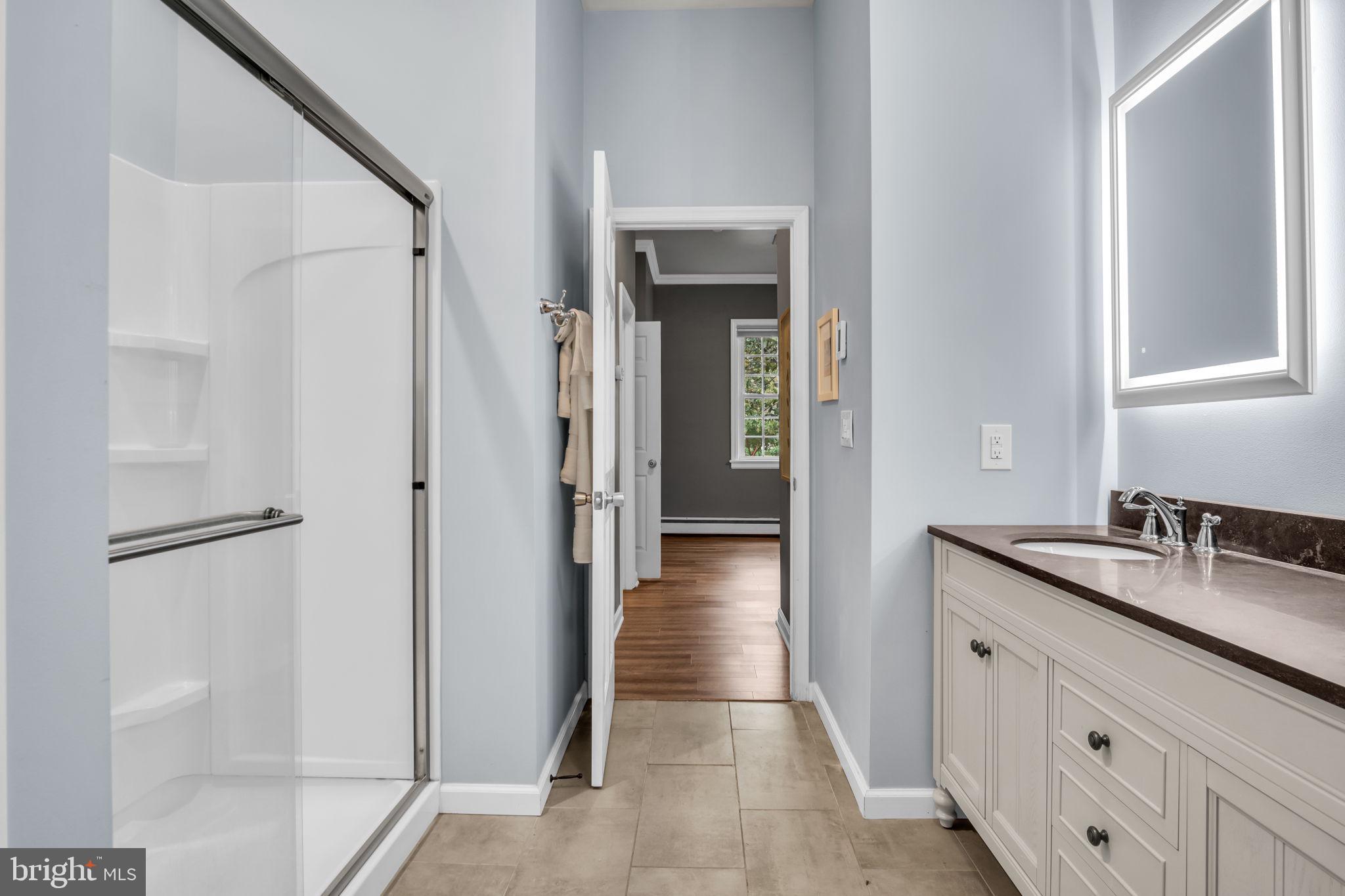 MOORELAND - Residential