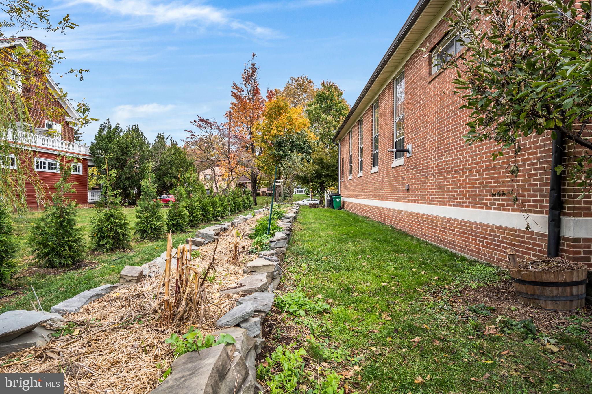 MOORELAND - Residential