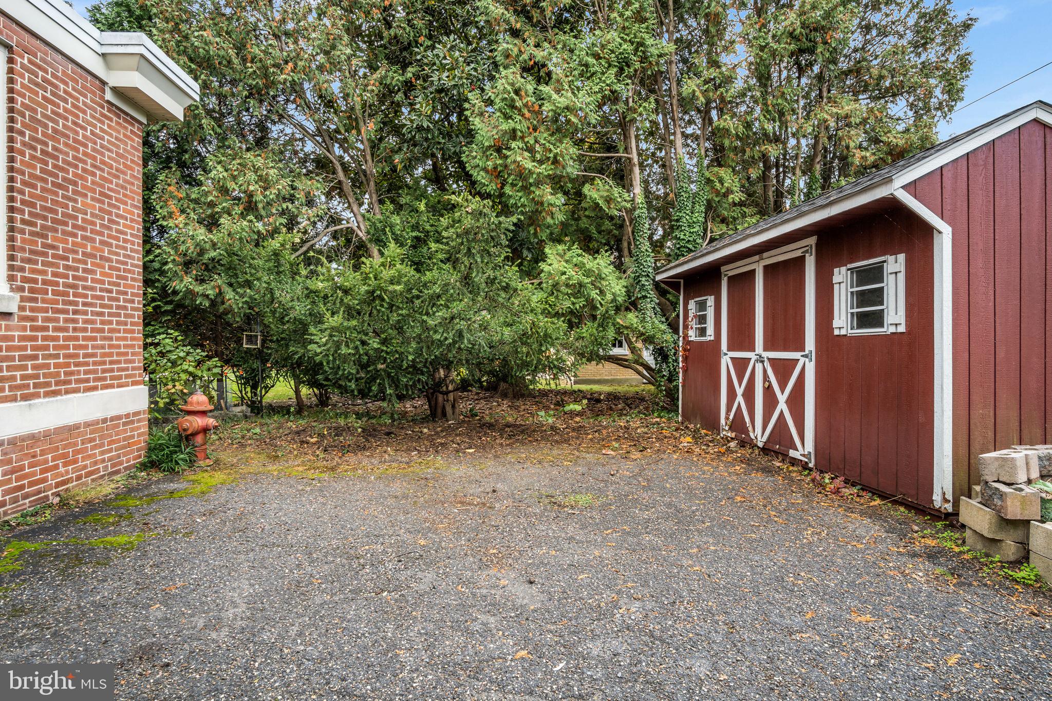 MOORELAND - Residential