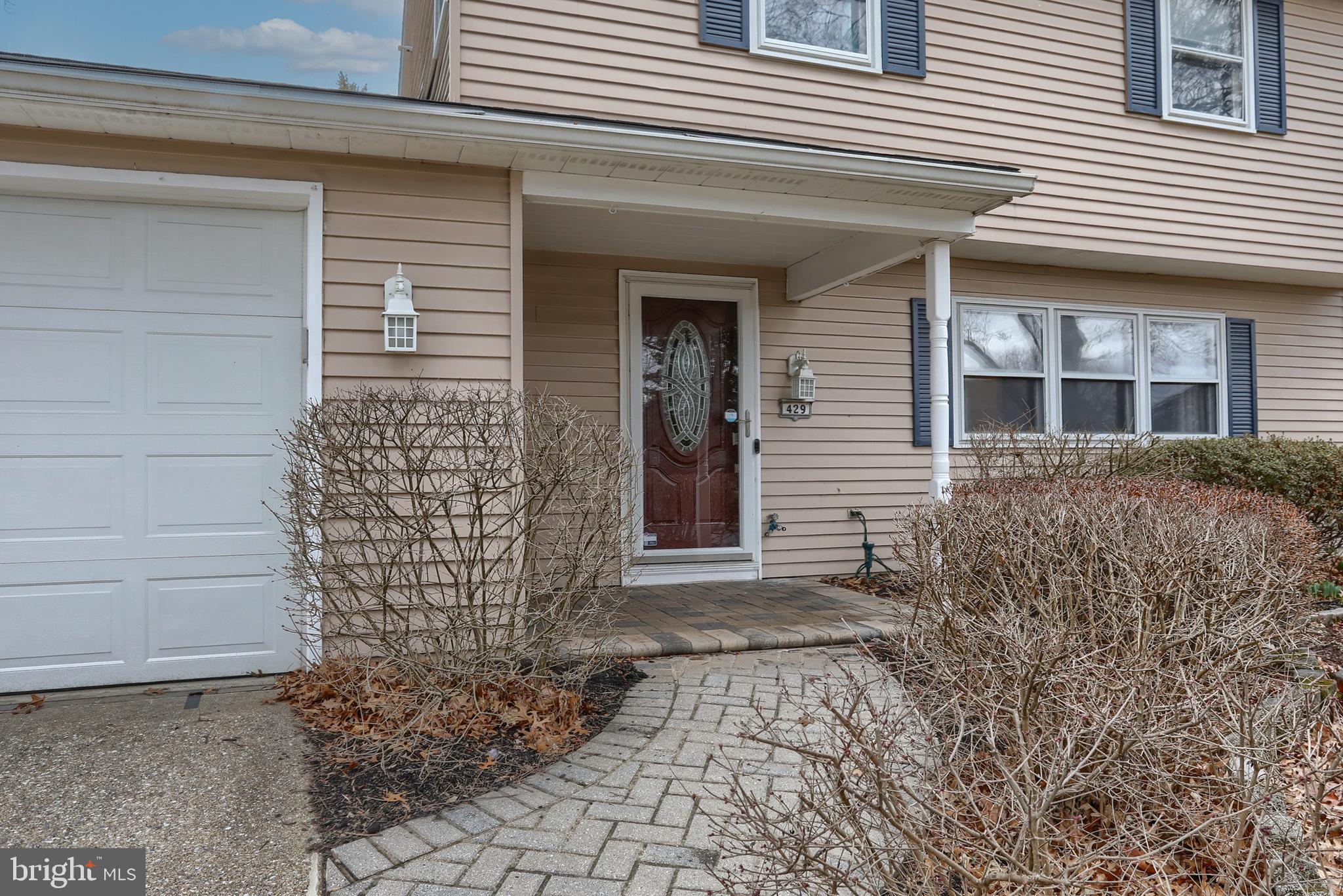 PINEBROOK - Residential