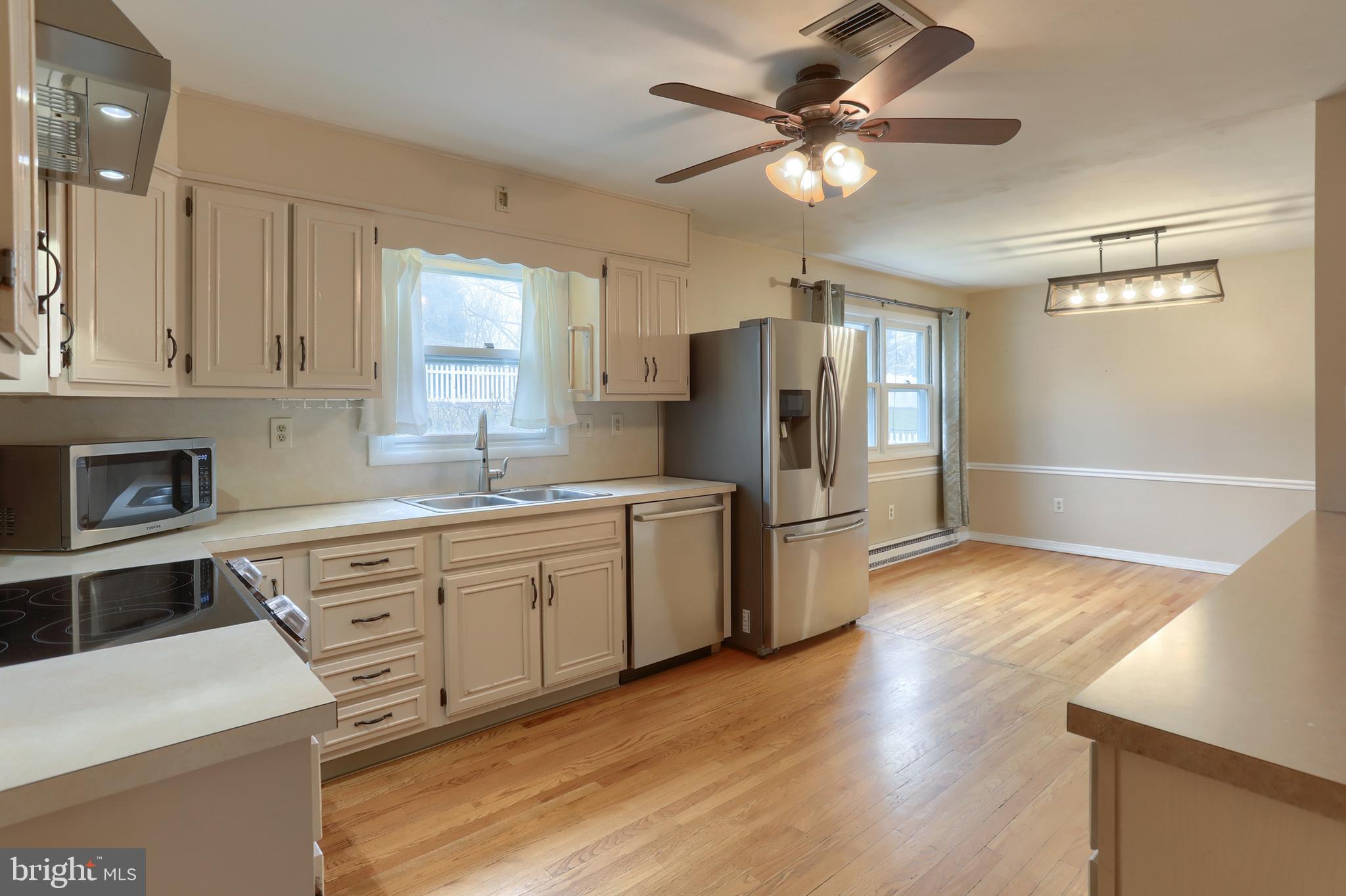 PINEBROOK - Residential