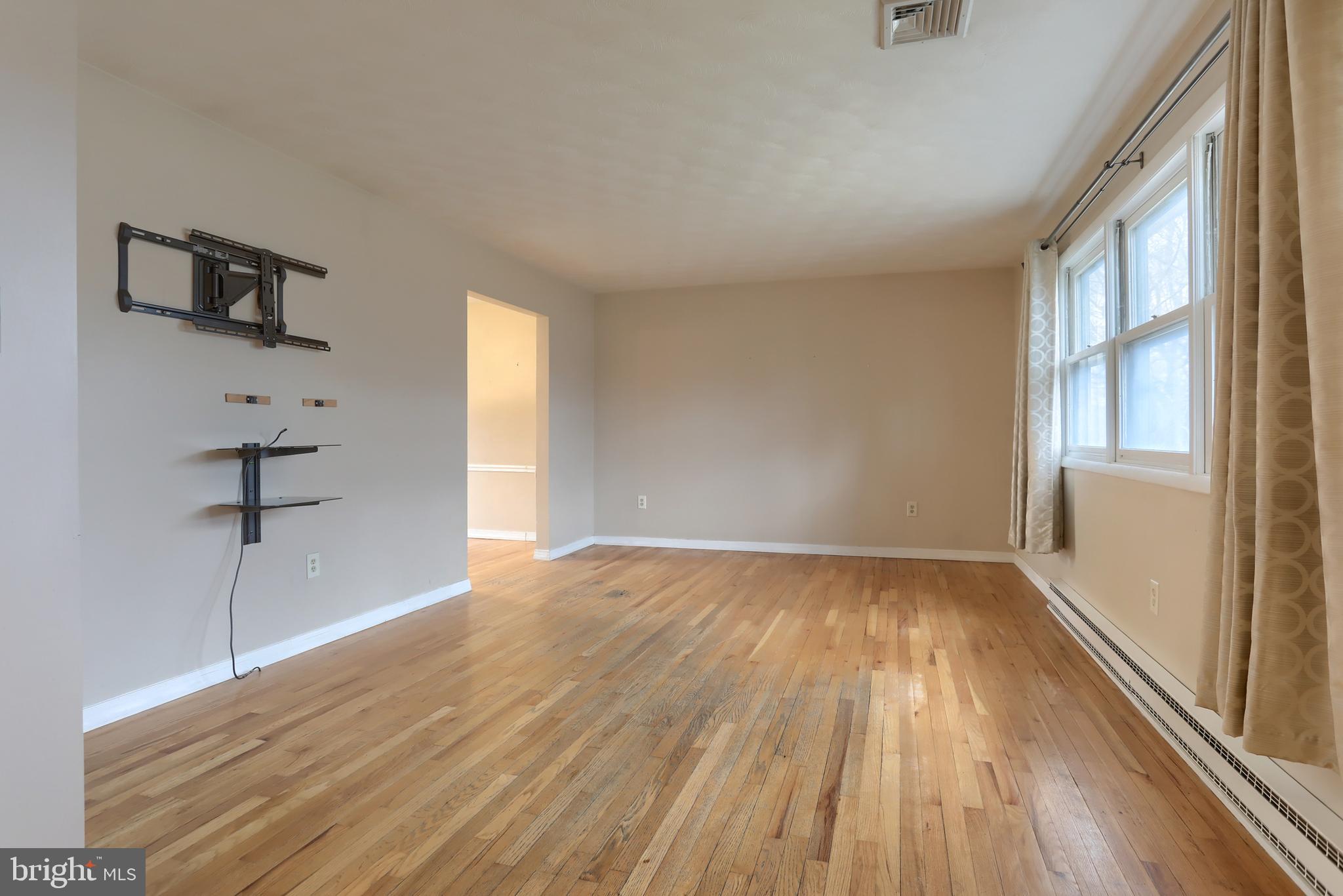 PINEBROOK - Residential