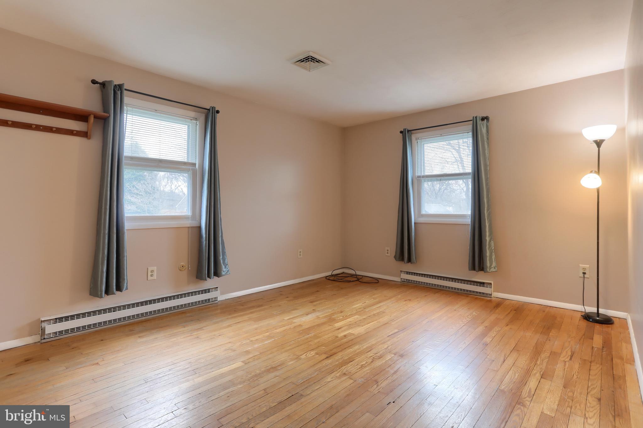 PINEBROOK - Residential