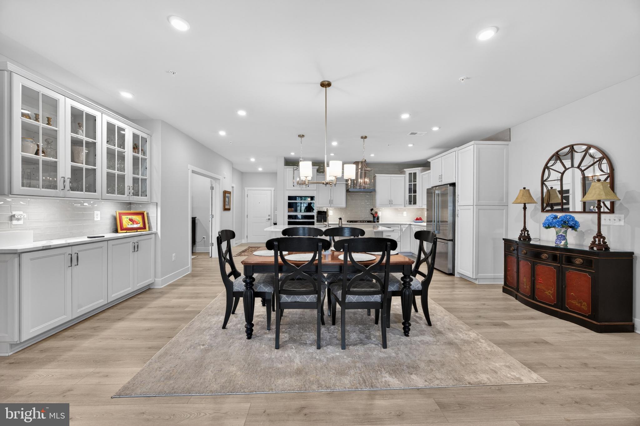 FOUR SEASONS AT KENT ISLAND - Residential