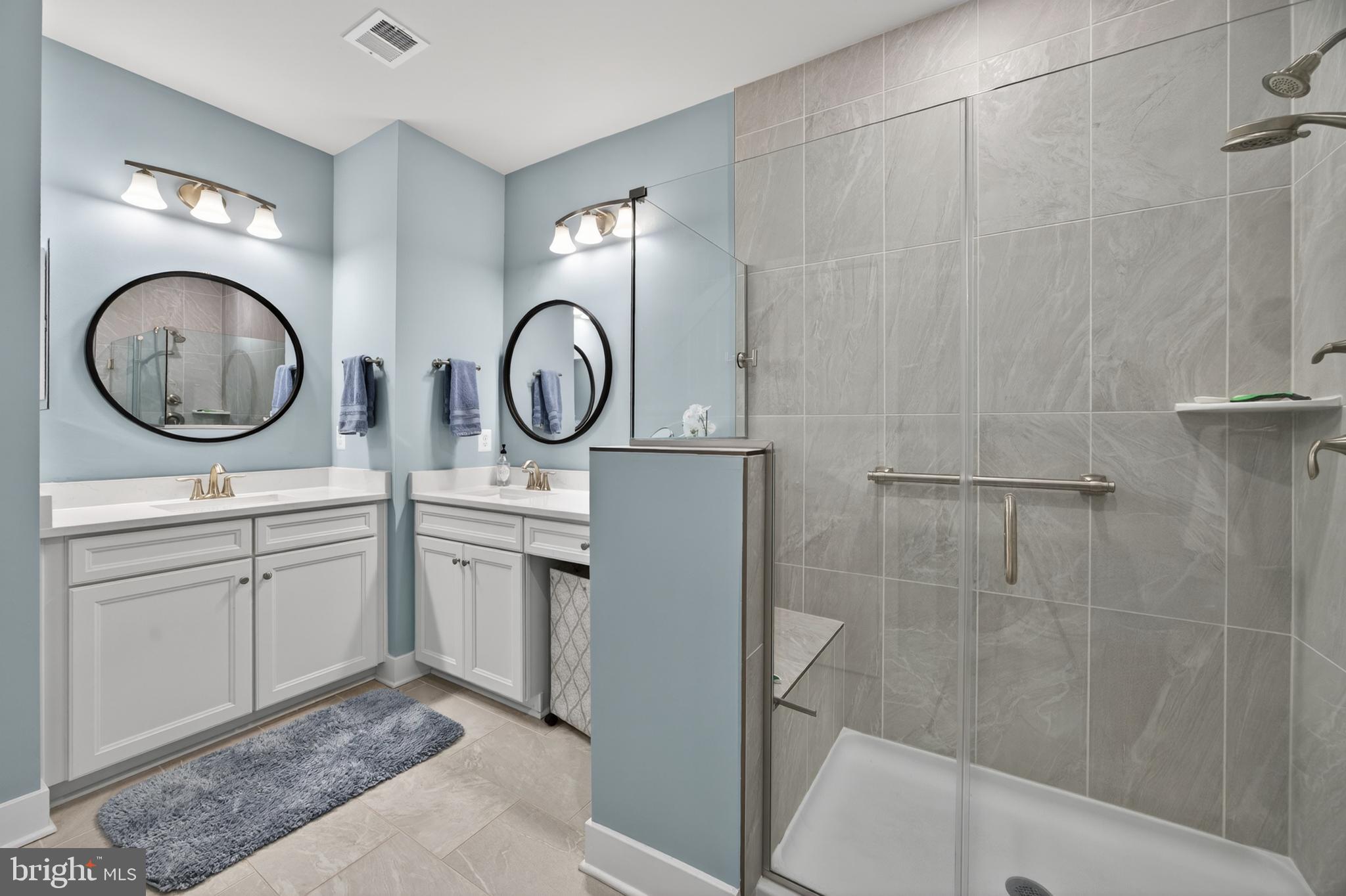 FOUR SEASONS AT KENT ISLAND - Residential