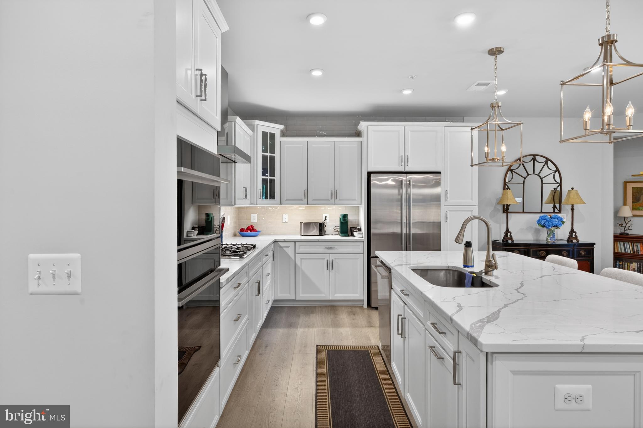 FOUR SEASONS AT KENT ISLAND - Residential