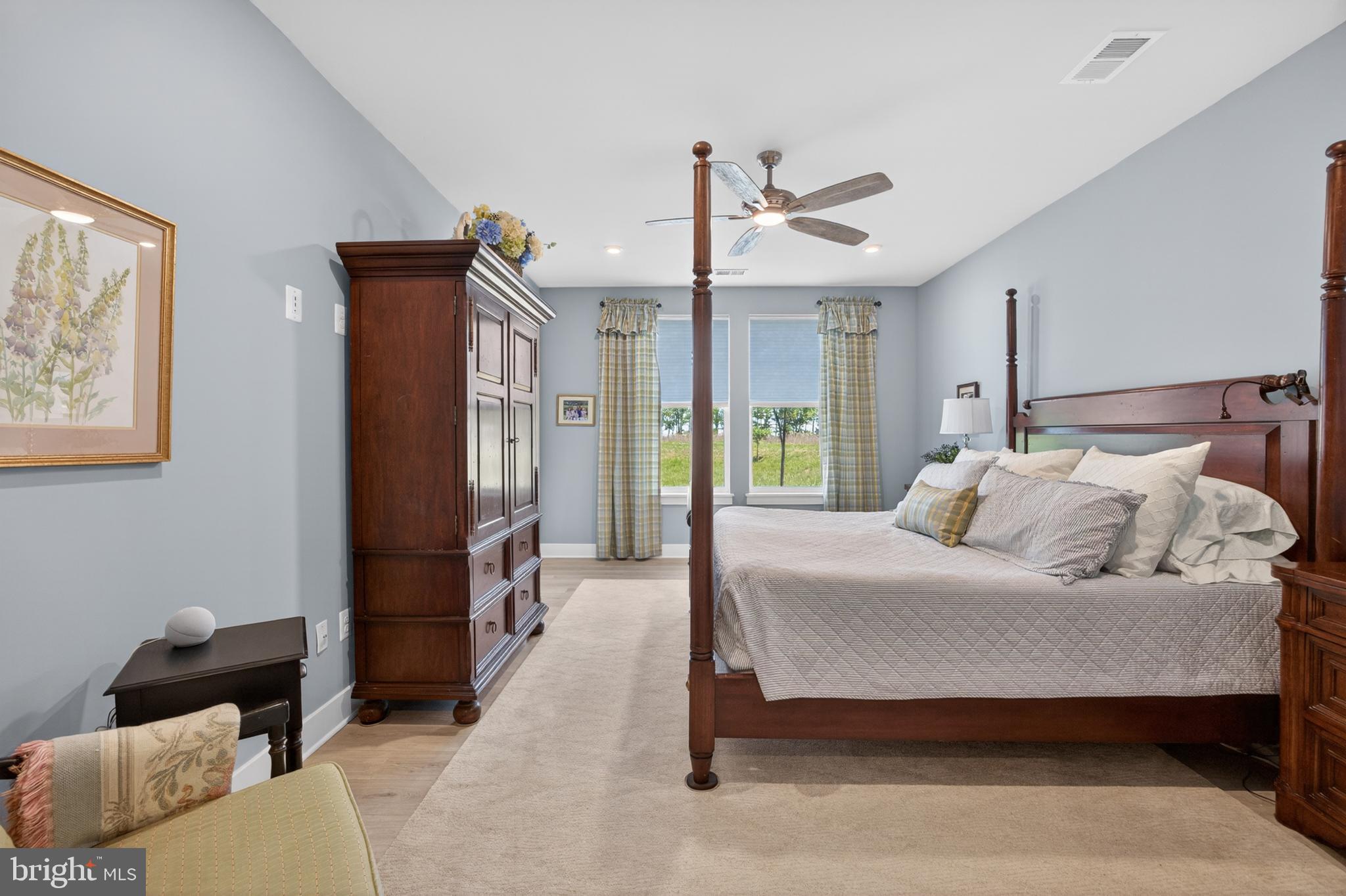 FOUR SEASONS AT KENT ISLAND - Residential