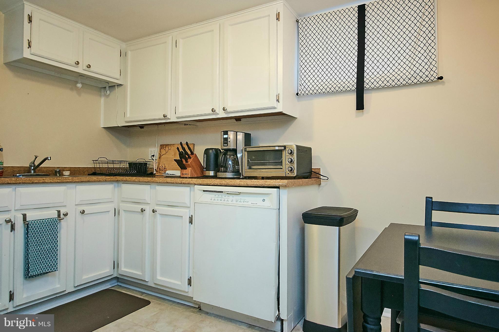 LEE HEIGHTS - Residential