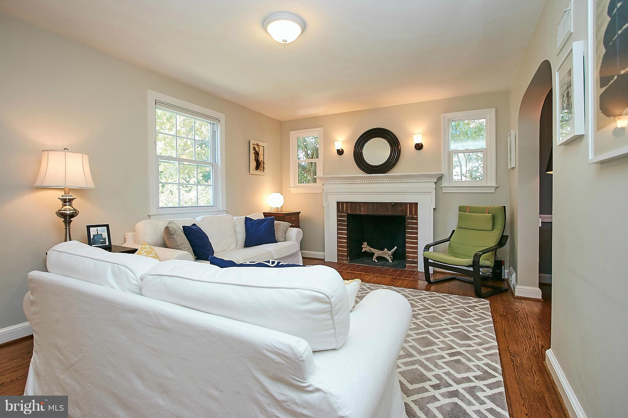 LEE HEIGHTS - Residential