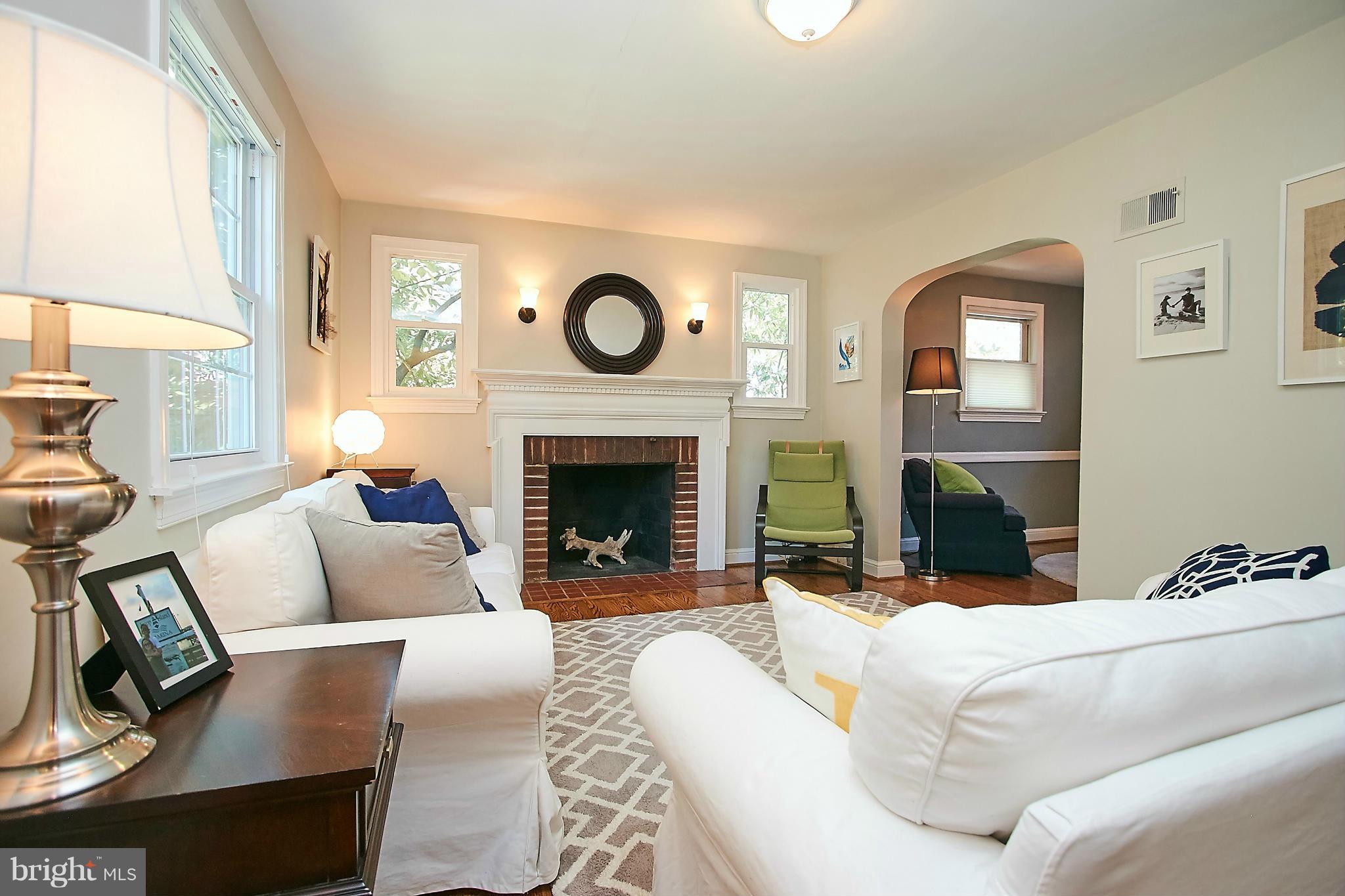 LEE HEIGHTS - Residential