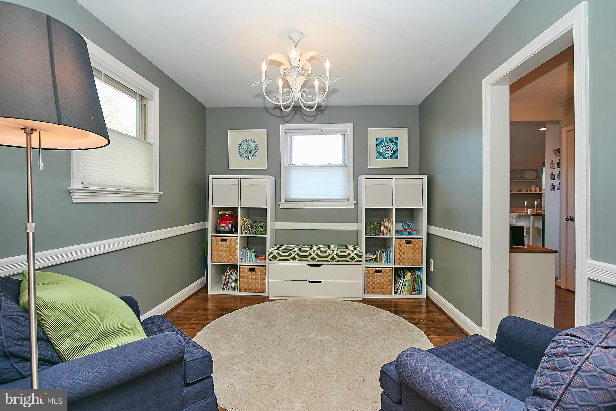 LEE HEIGHTS - Residential