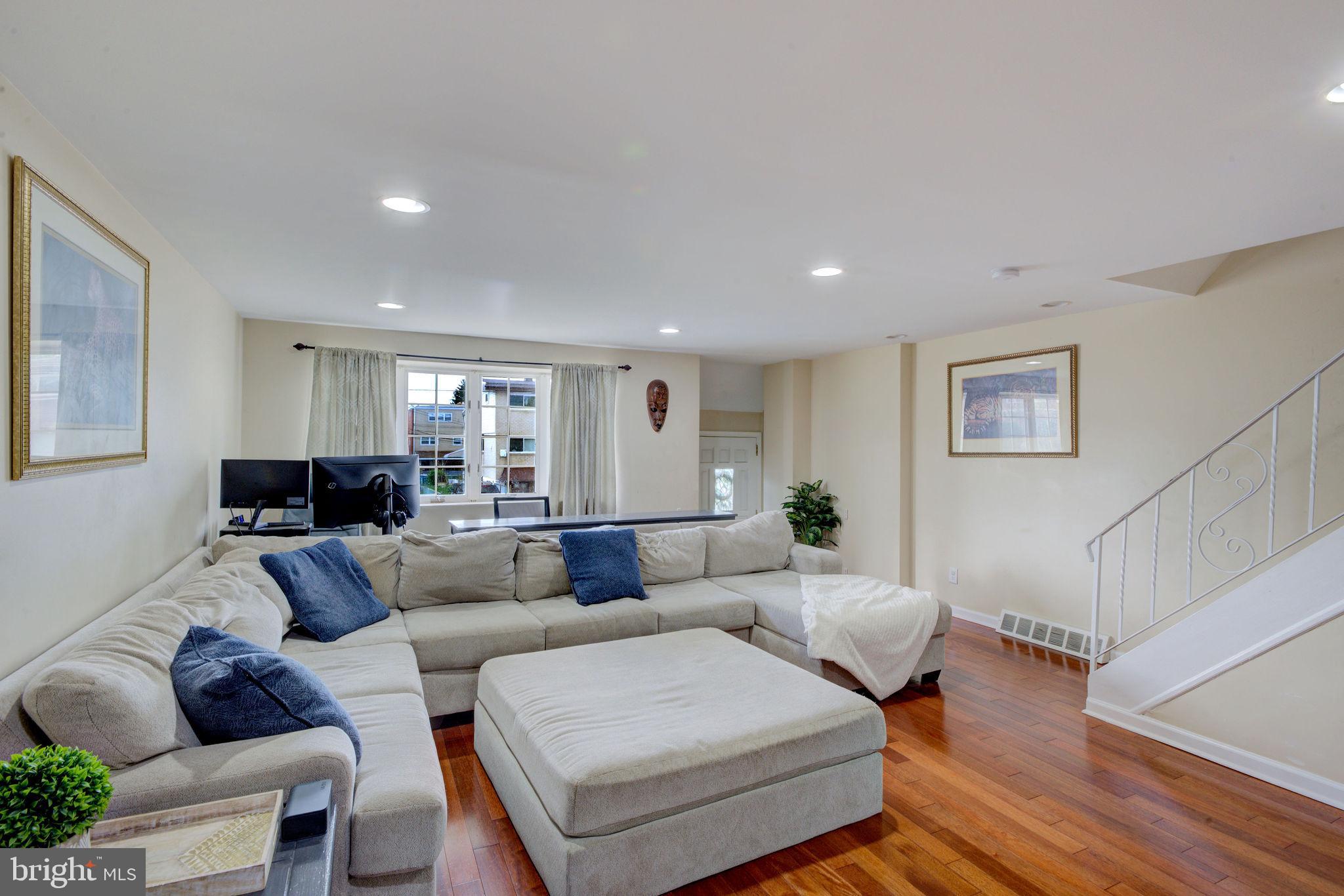 PARKWOOD - Residential