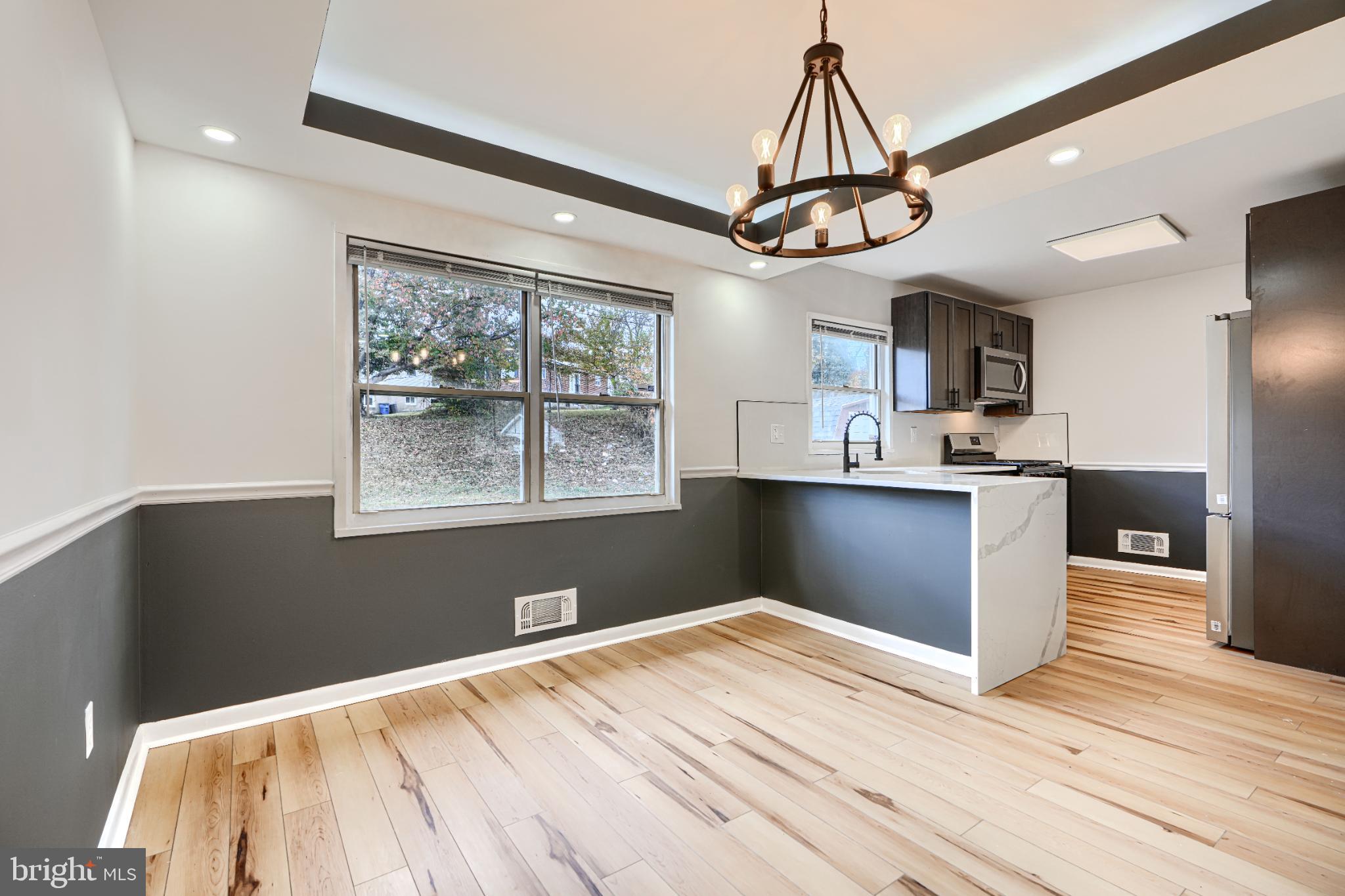 LOCHERN - Residential