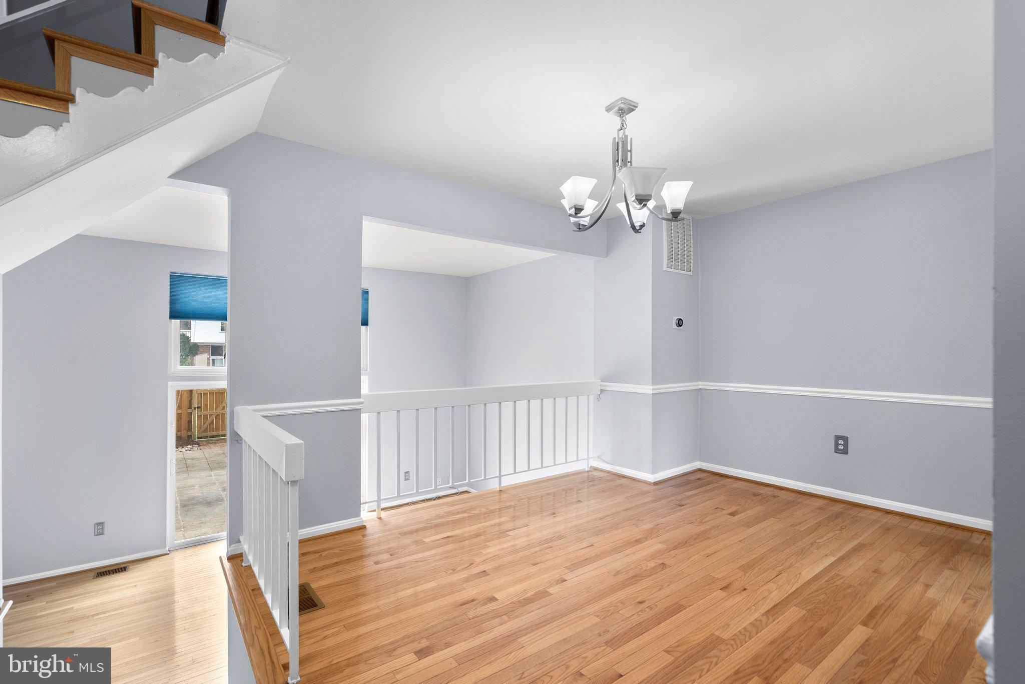 SHADY GROVE VILLAGE - Residential